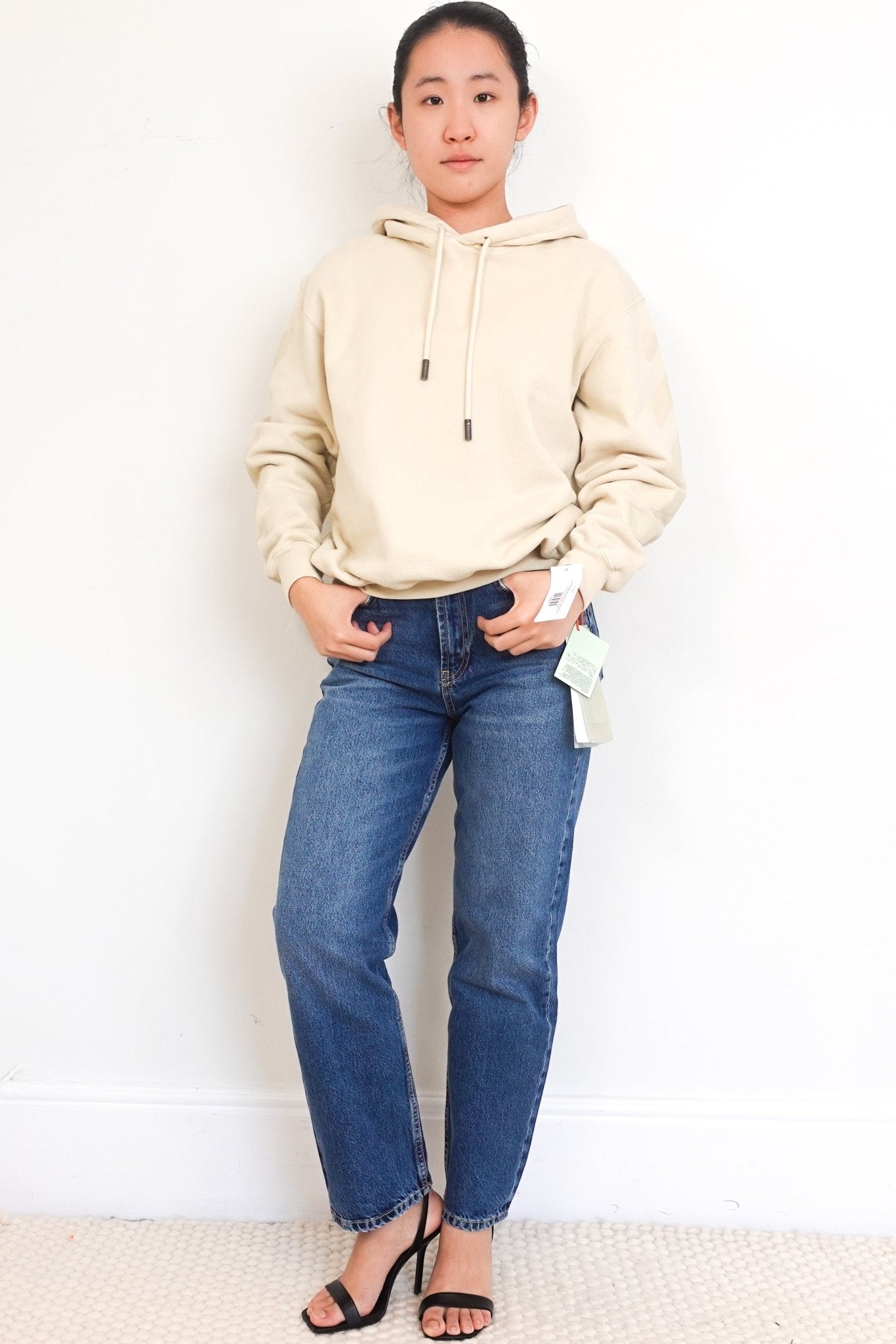 NEW Off White "Main Label" Diagonal Arrow Cream Hoodie RRP £350 | Authentic Preloved - Reloved Again
