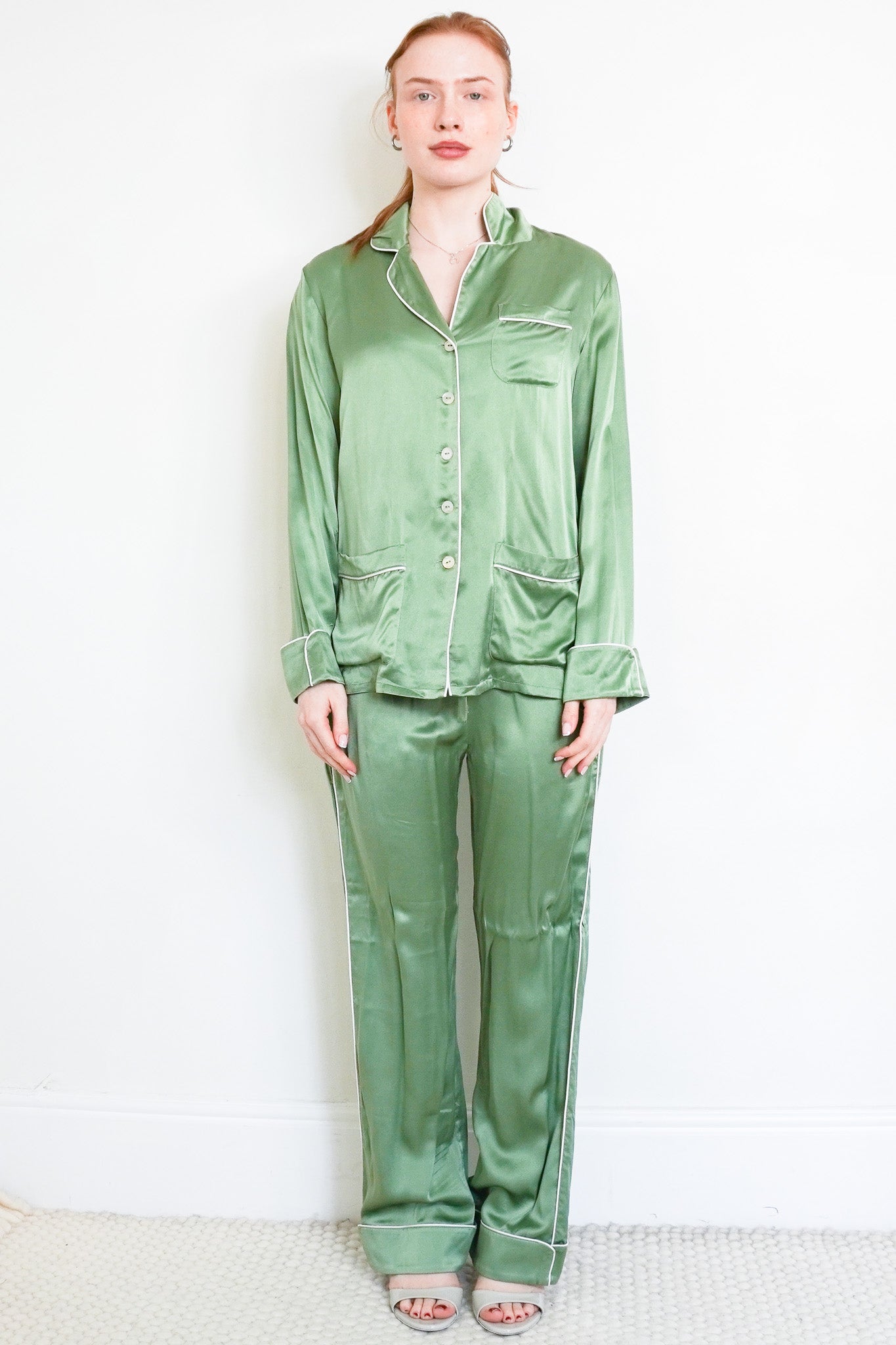 Olivia-Von-Halle-Silk-Pajamas-Front-Picture-Chelsea-London