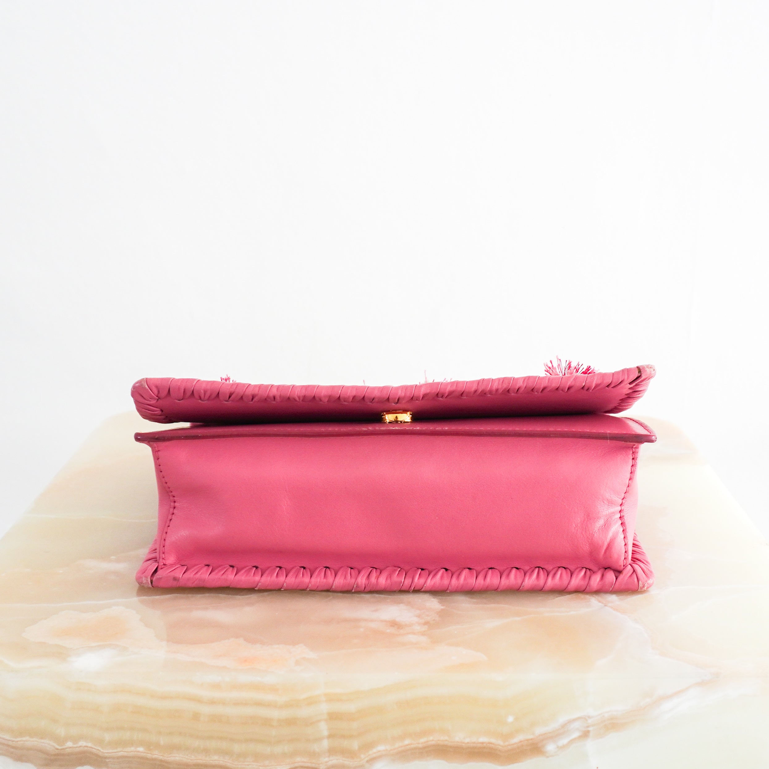 Prada-Pink-Floral-Raffia-Paglia-Ricamo-Crossbody-Bag-bottom-picture-Chelsea-London