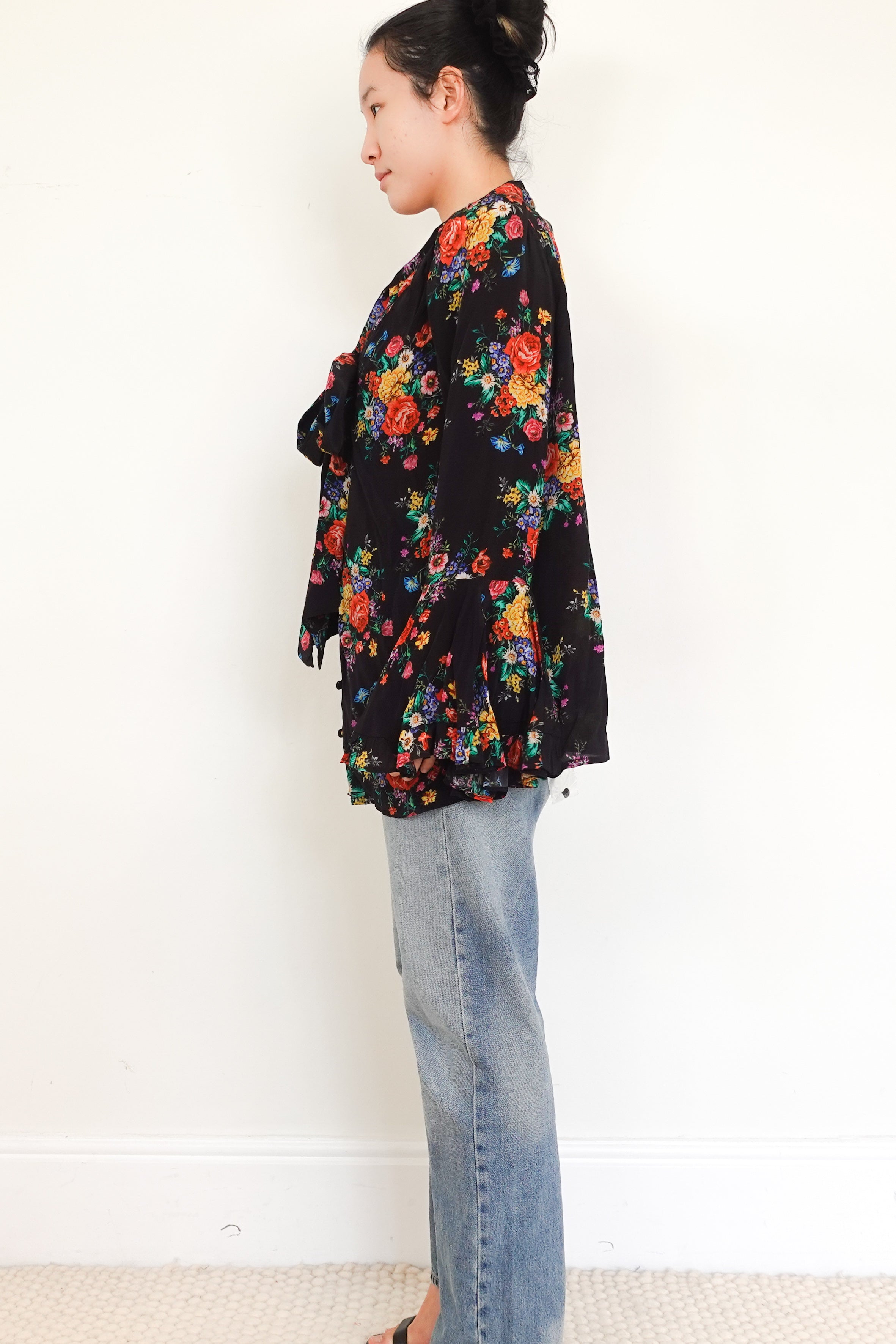 Queens-of-Archive-Black-Floral-Chiffon-Blouse-side-picture-Chelsea-London