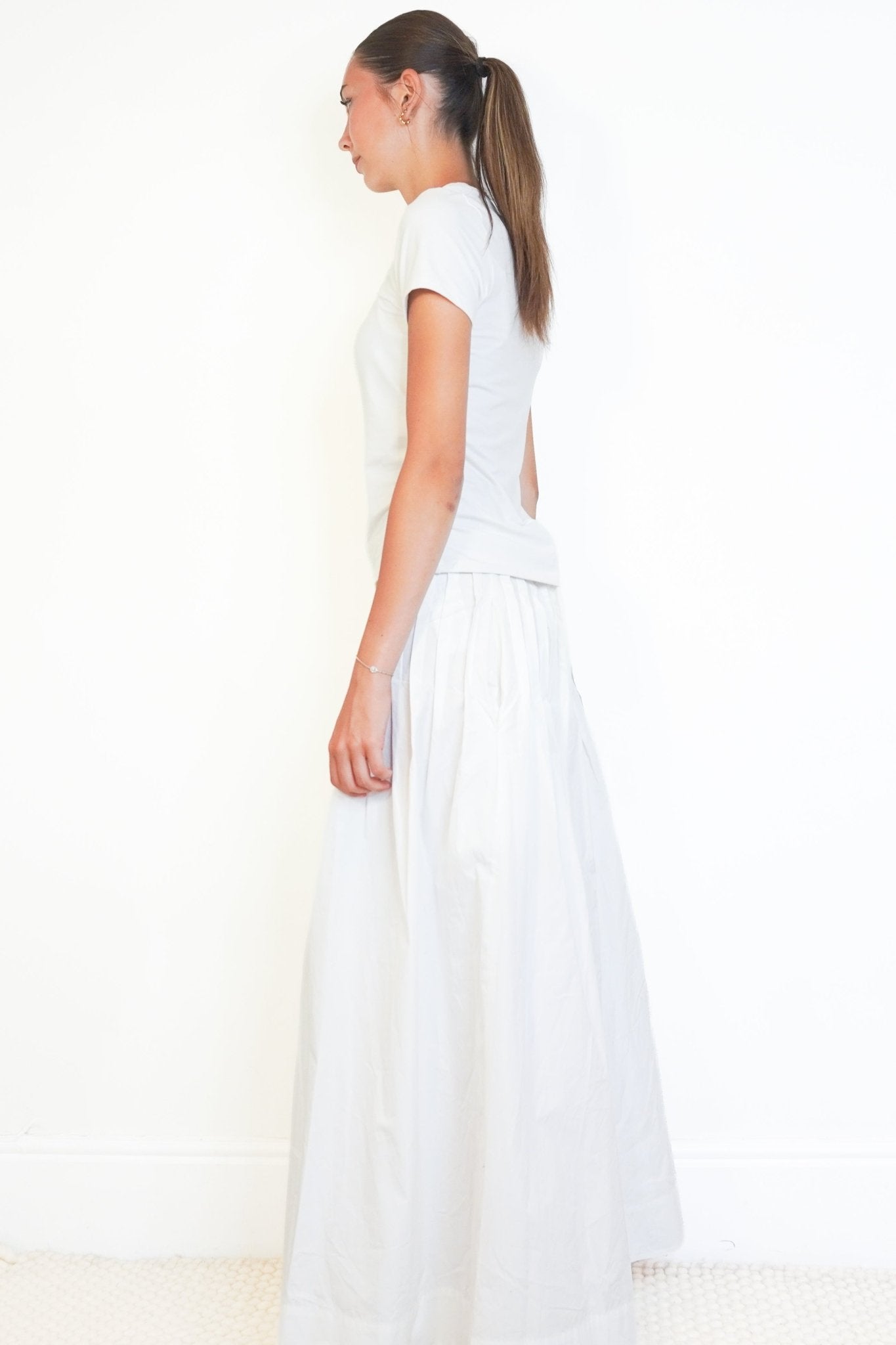 Róhe Pleated Poplin Midi Skirt in Optic White (RRP £470) | Authentic Preloved - Reloved Again
