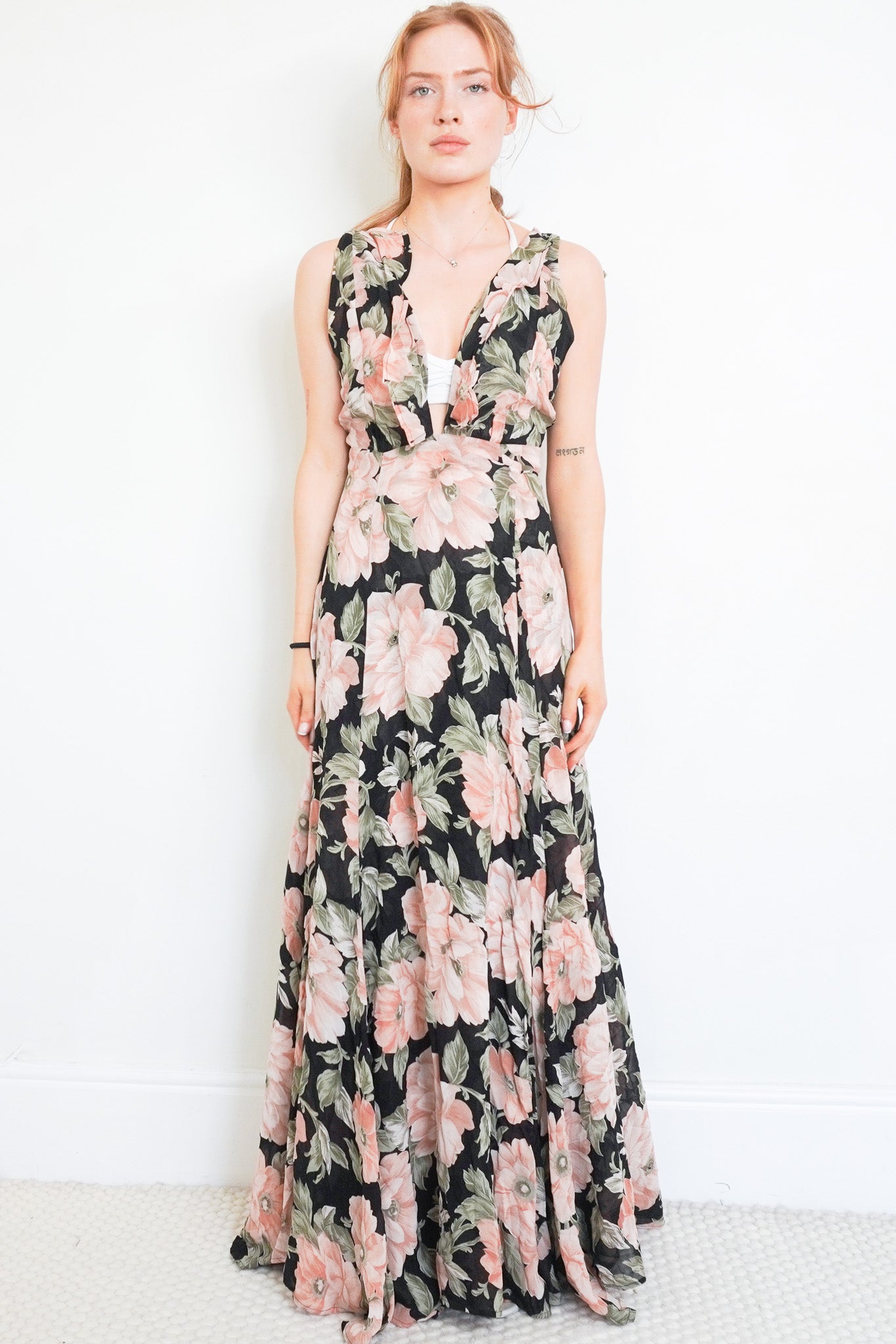  Reformation-Floral-Maxi-Wrap-Dress-Front-Picture-London-Chelsea