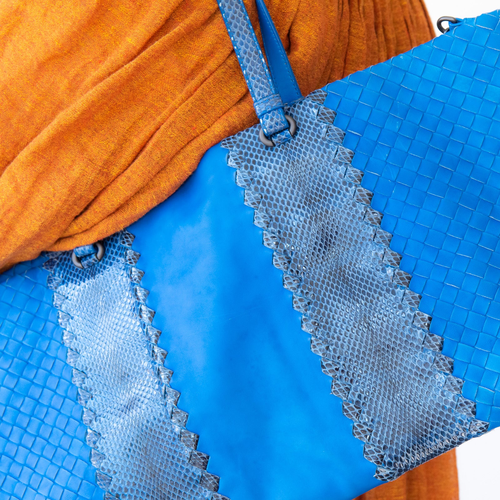 Vintage blue tote bag