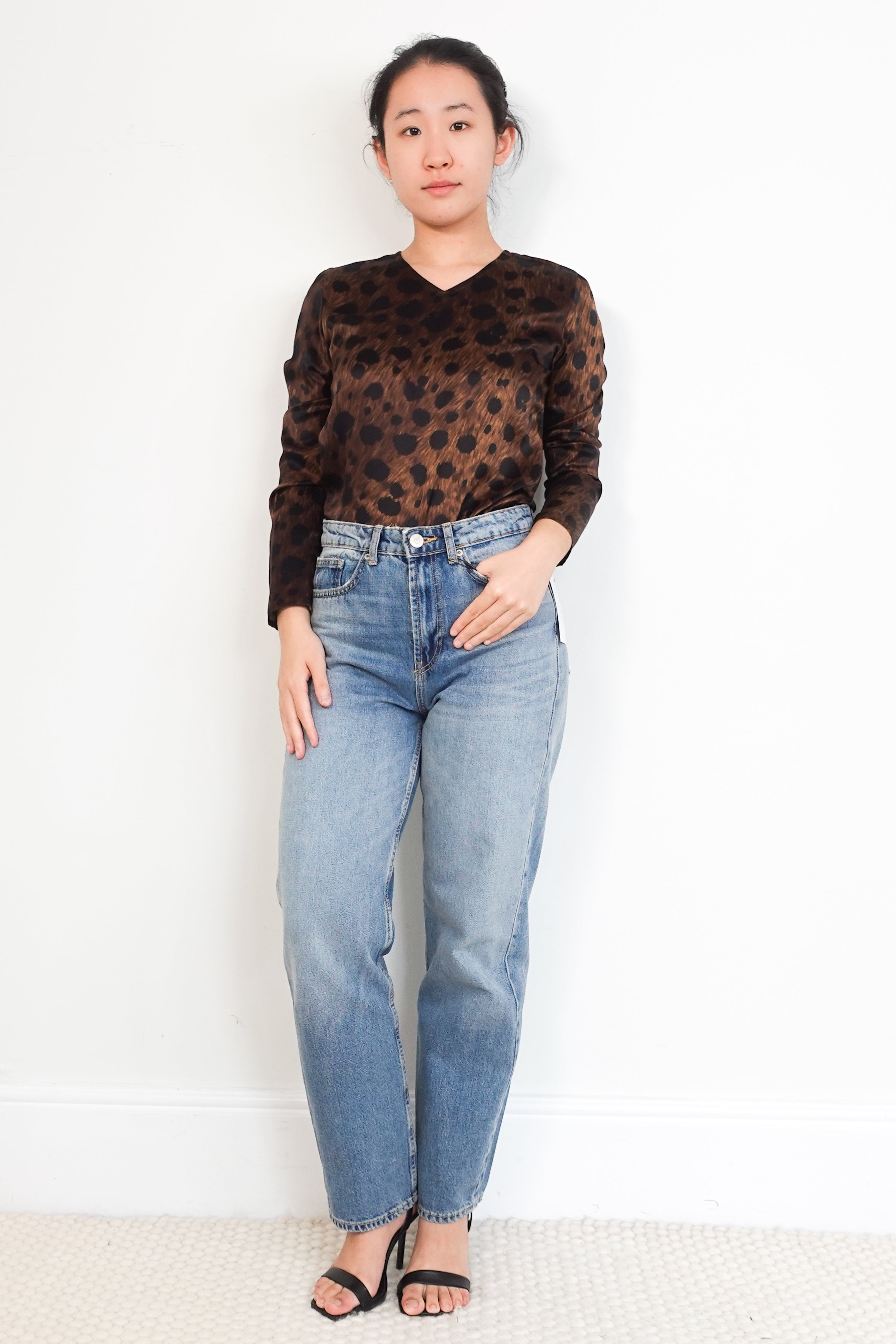 Saint-Laurent-Vintage-Leopard-Print-Top-silk-front-picture-Chelsea-London 