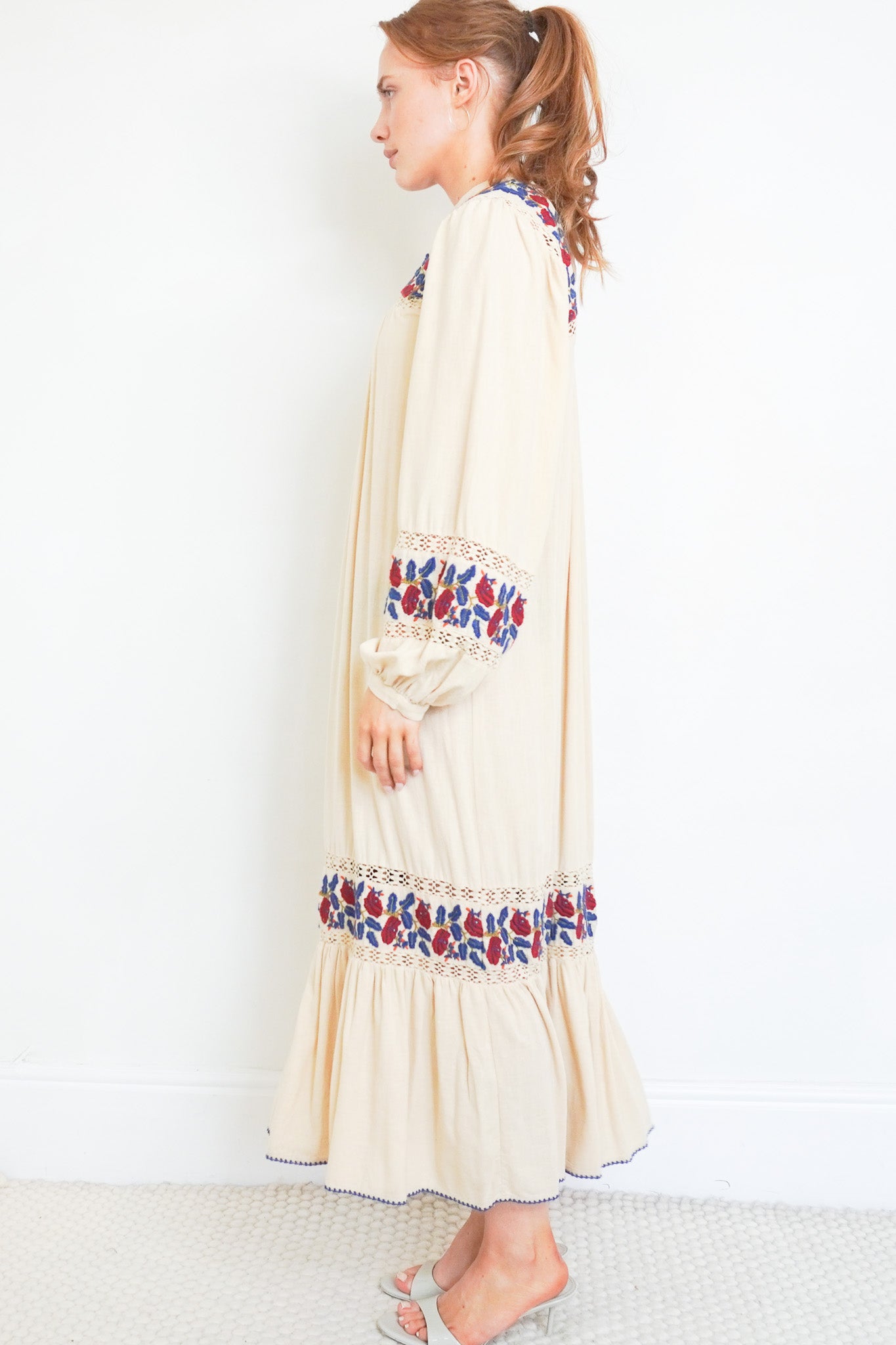 Sea-New-York-cream-floral-dress-Side-Picture