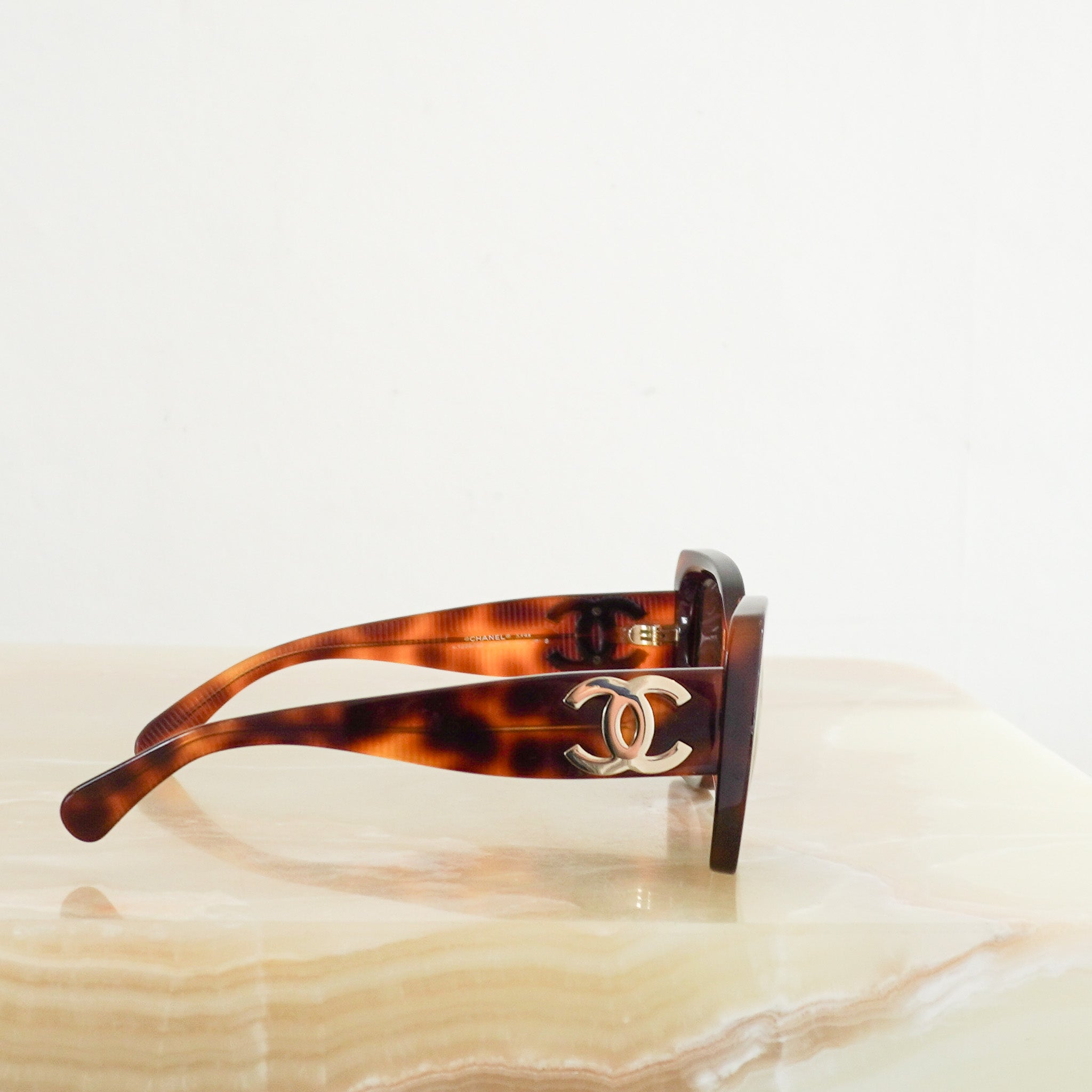 Chanel Tortoiseshell CC Logo Rectangle Sunglasses (RRP £400) | Authentic Preloved FINAL SALE (Copy) - Reloved Again