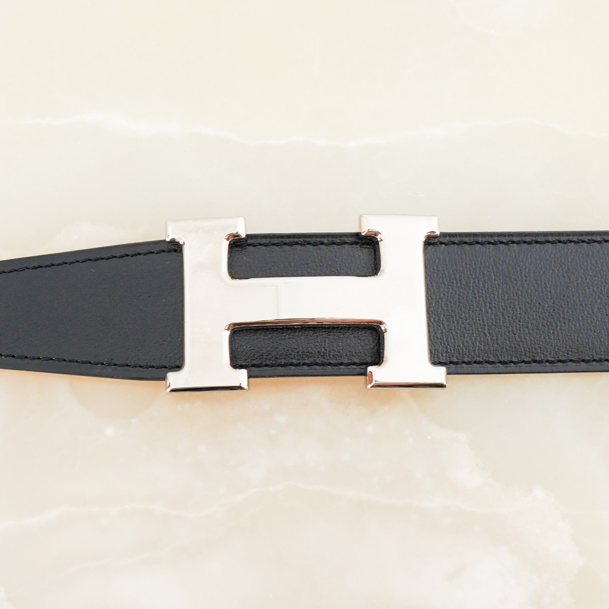 Side Hermès H Reversible Leather Belt with Palladium-Plated Buckle