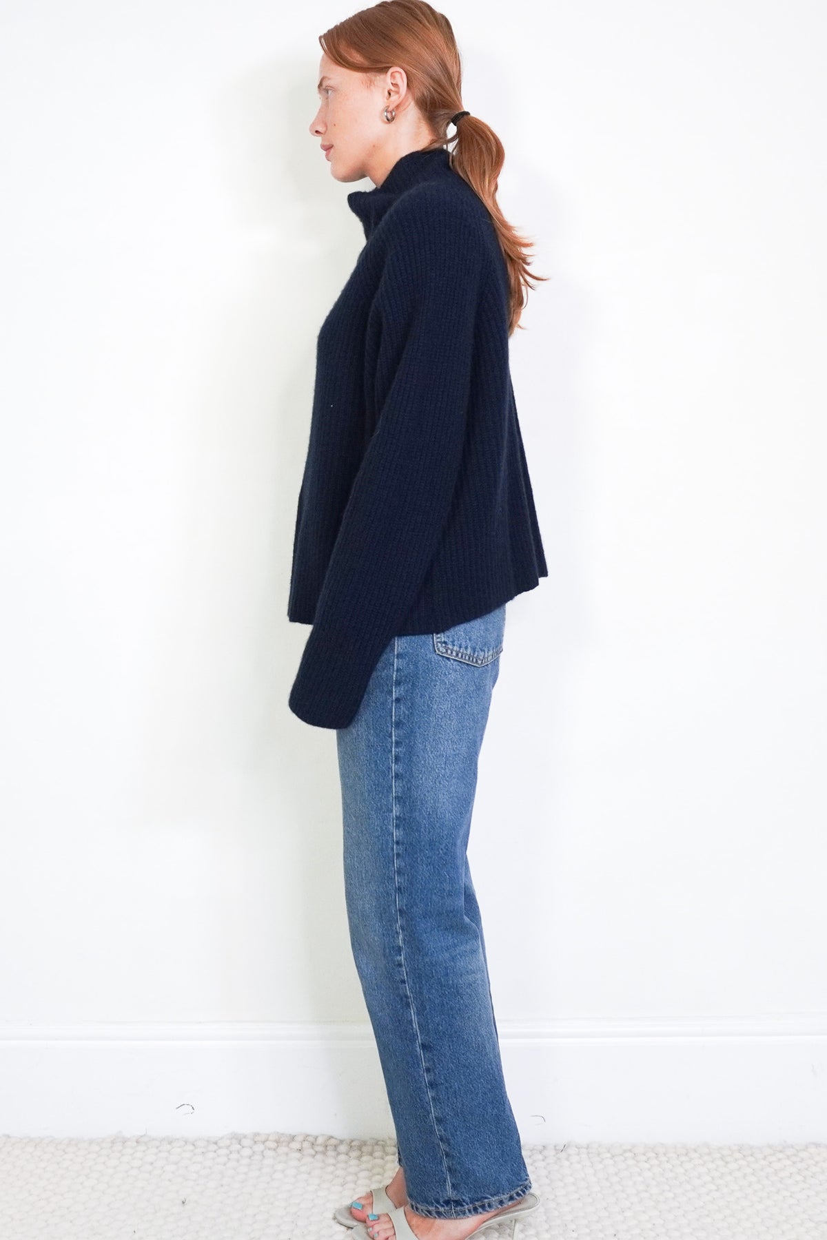 Side Image: 360 Cashmere navy Jumper 