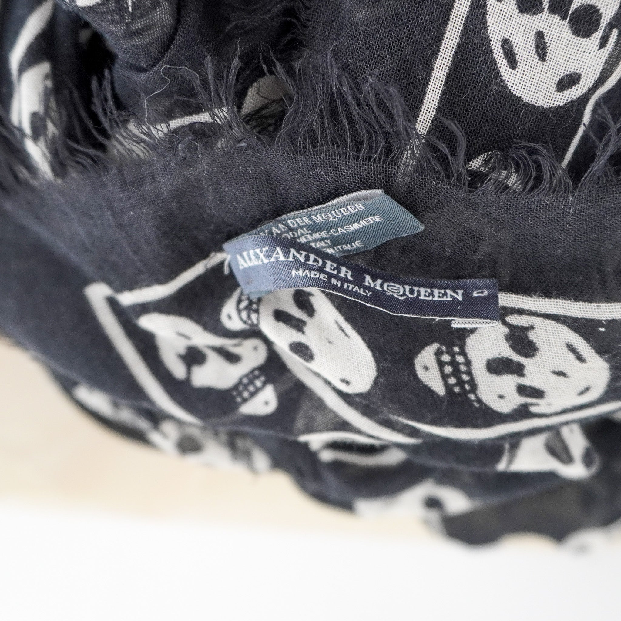 Side Image: Alexander McQueen Black Skull Scarf 