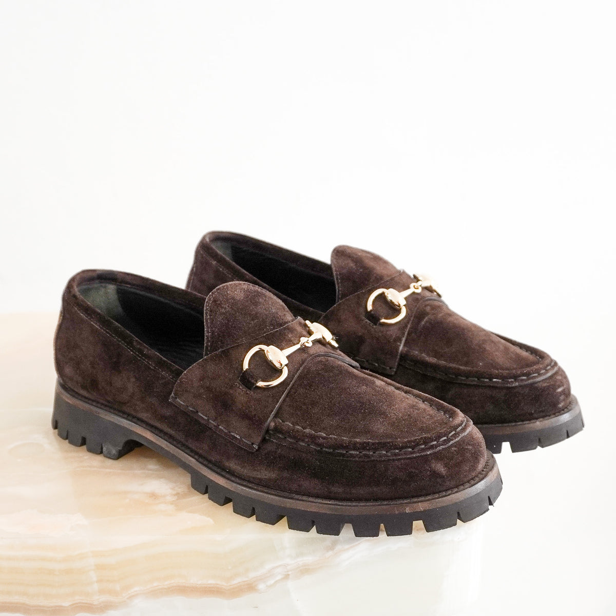 Side Image: GUCCI horsebit Loafers in Brown Suede