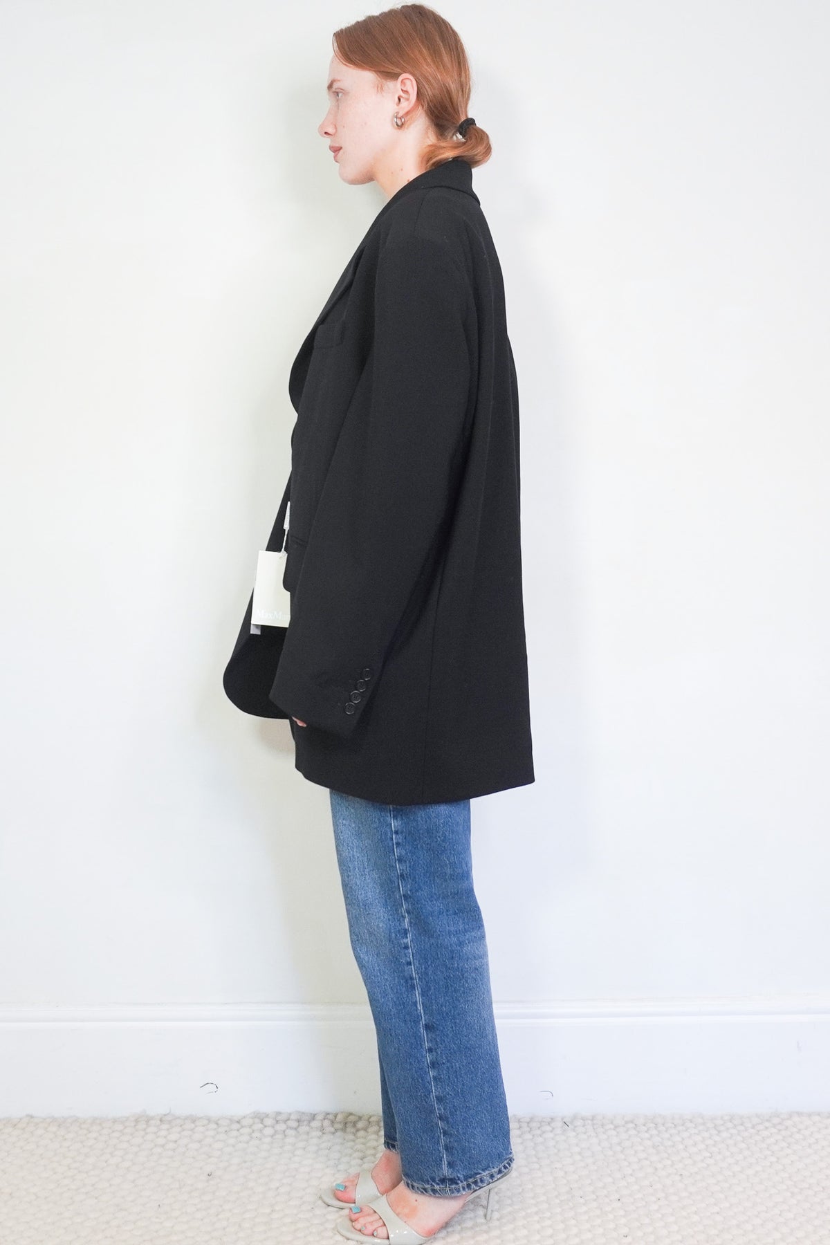 Side NEW Max Mara Suez Blazer in Noir 