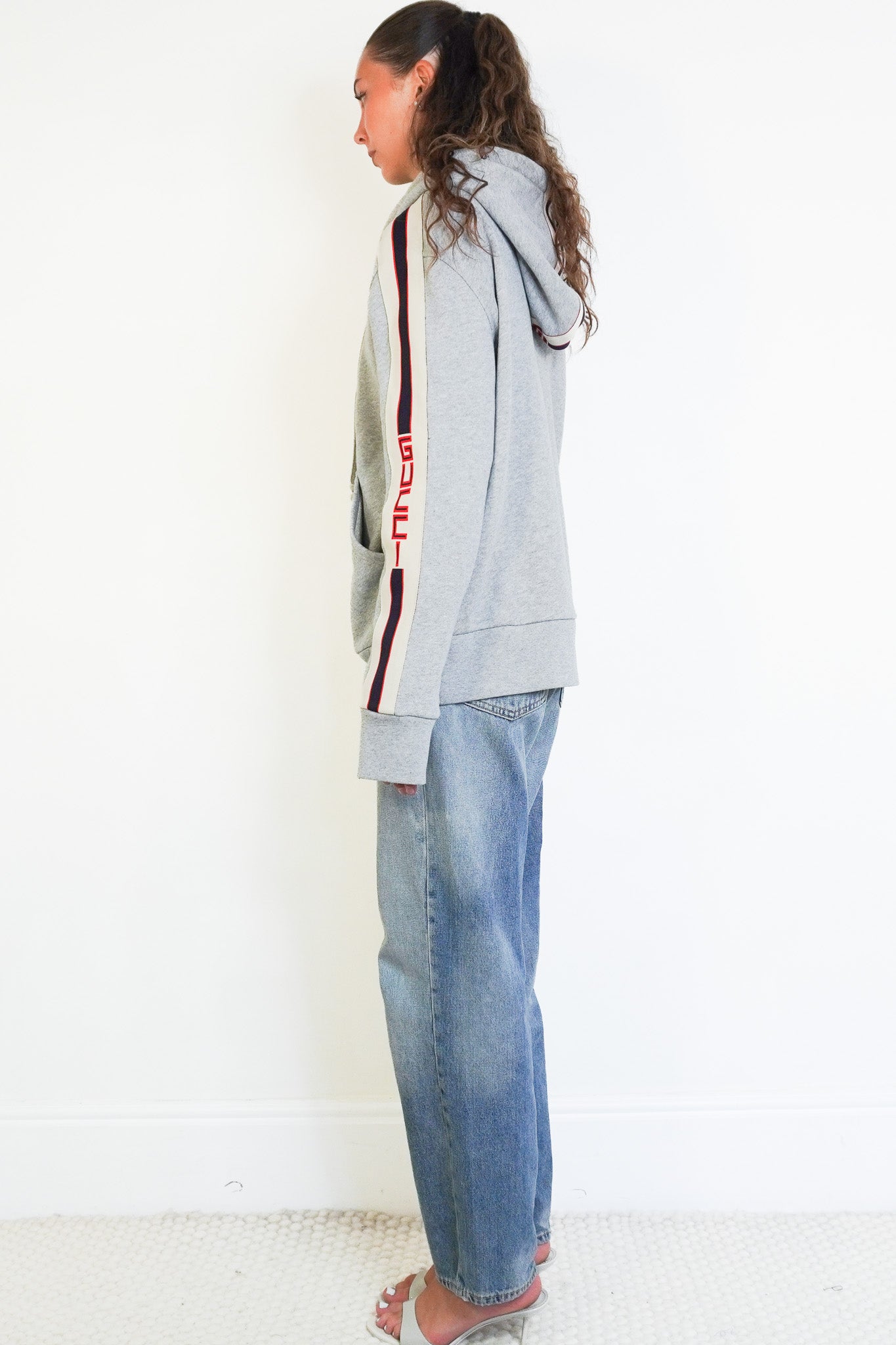 Side image. Gucci Grey Hooded Zip-Up Sweatshirt with Retro Logo Stripe