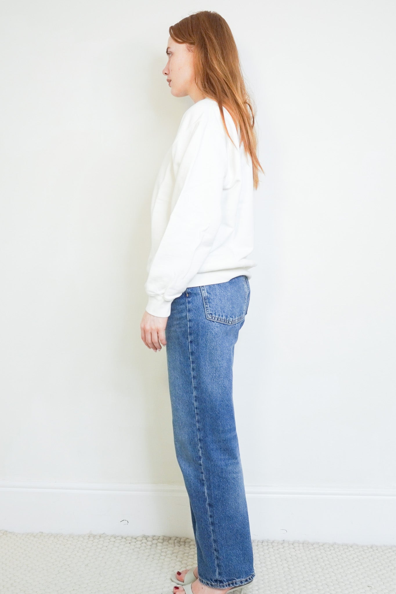 Side image of the Anine Bing White Sweatshirt 