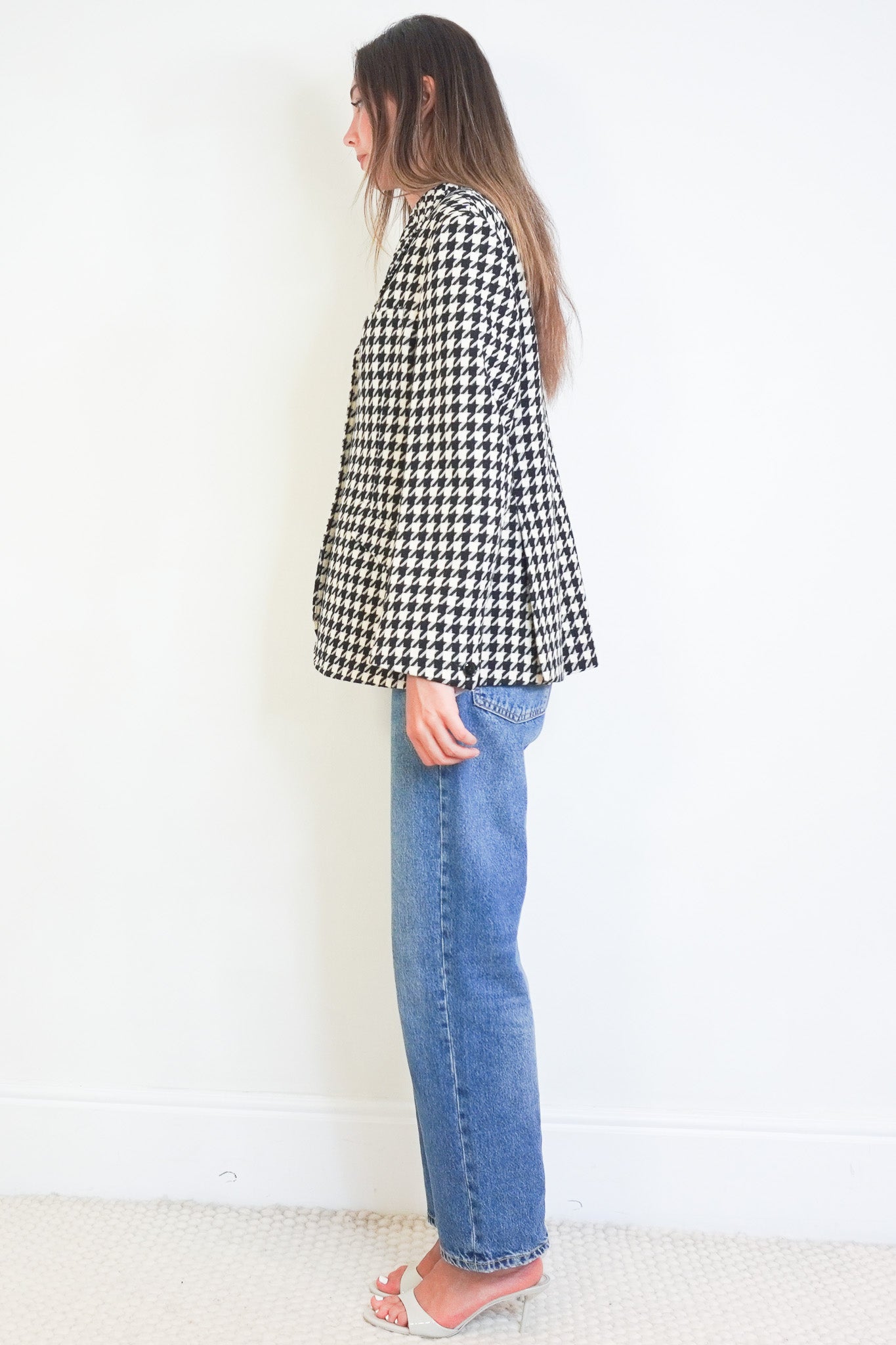 Side image of the Gucci Houndstooth Wool Blazer 
