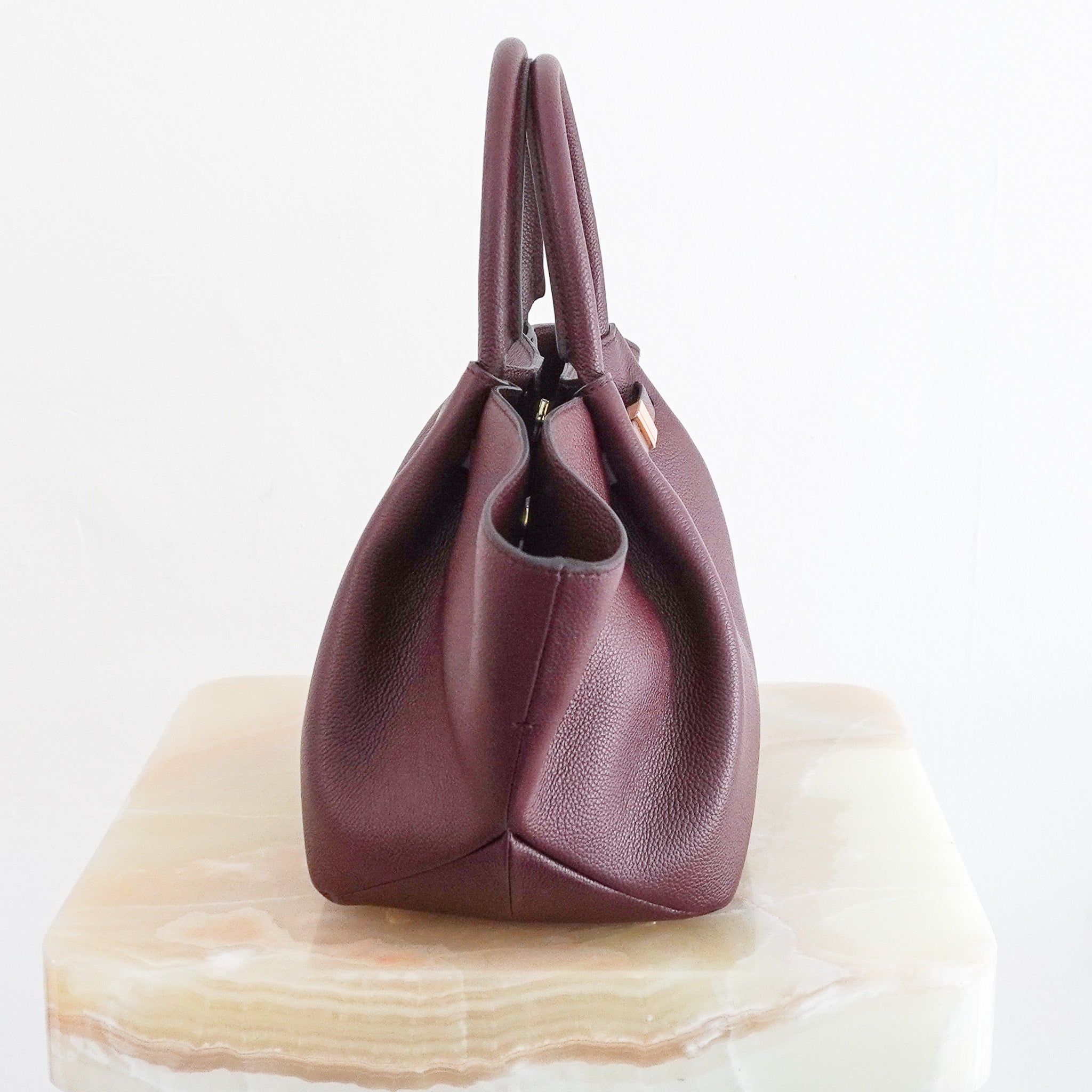 NEW Demellier The Midi New York Bag in Burgundy Grained Leather (RRP £475) | Authentic Preloved - Reloved Again