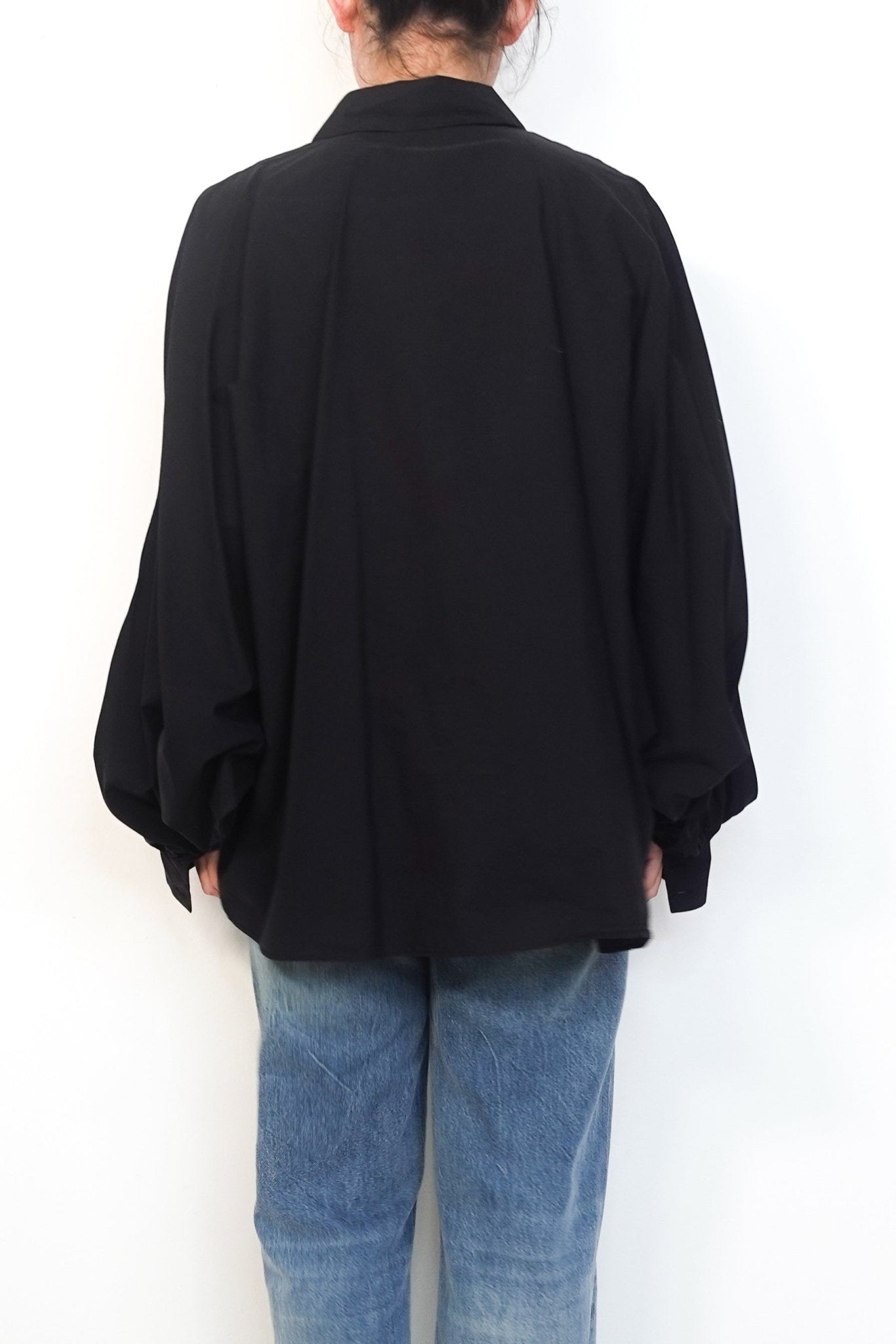 So-Sue-Black-Balloon-Sleeve-Pure-Cotton-Shirt-back-picture-Chelsea-London