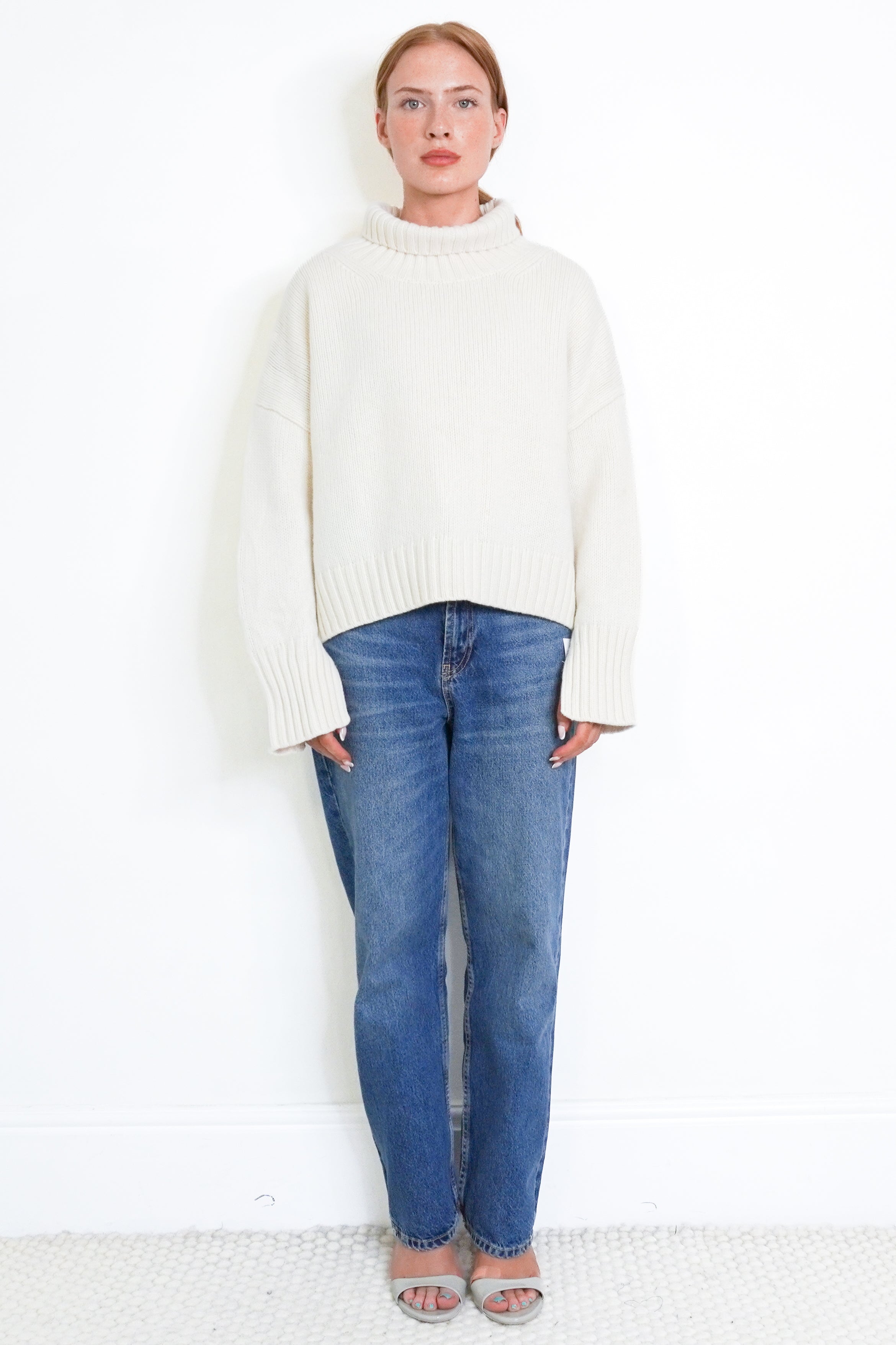 Soft Goat Girlfriend Turtleneck – Feather White front photo chelsea london