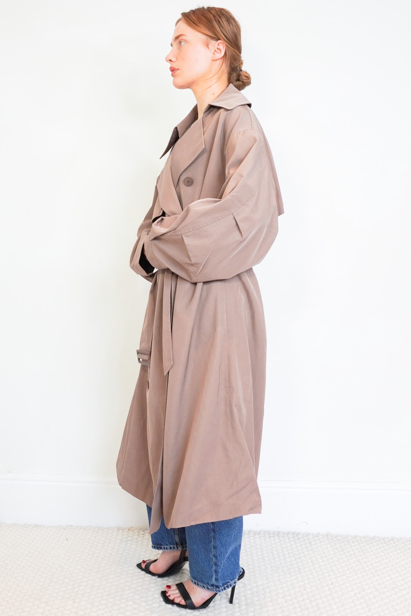 The-Frankie-Shop-Trench-Coat-in-Beige-side-picture