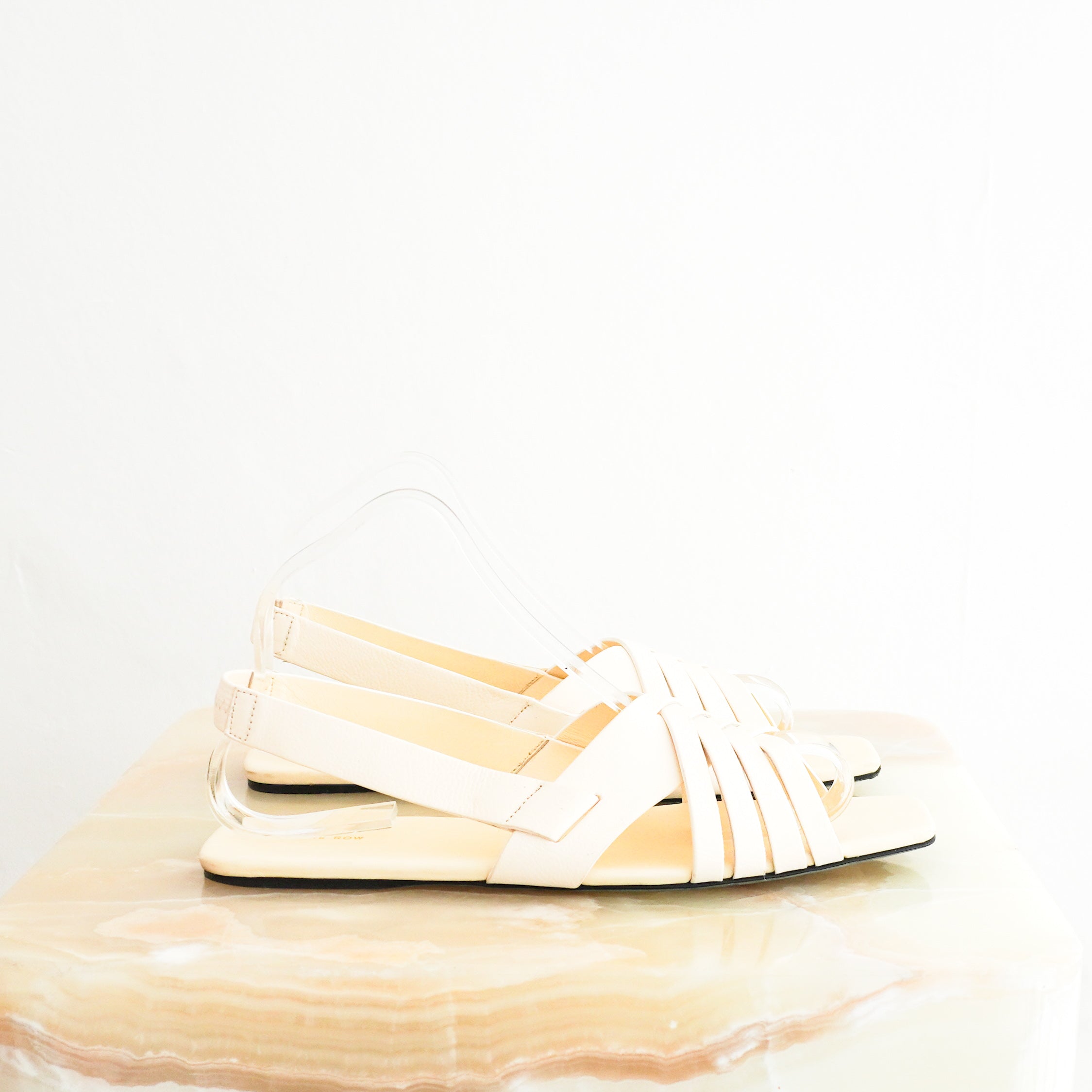 The-Row-White-Meera-Flats-side-picture-Chelsea-London