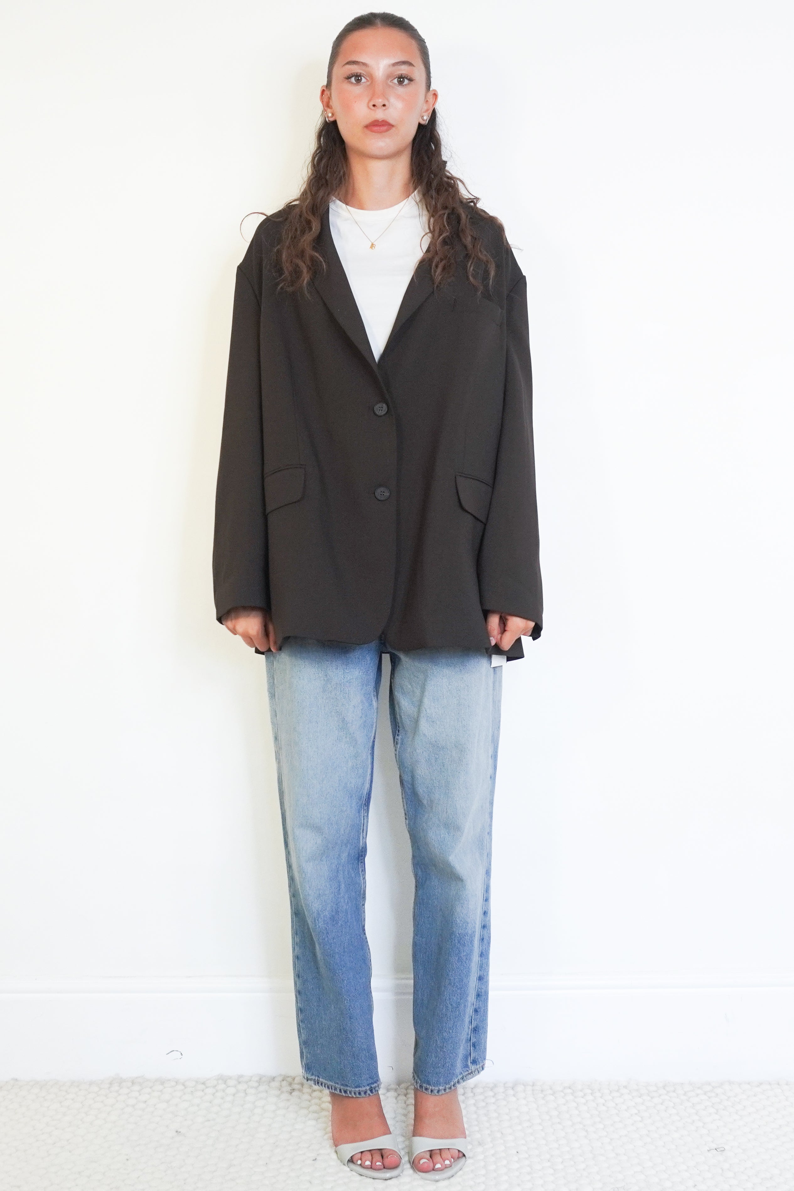 The Frankie Shop Bea Blazer in Dark Espresso front photo chelsea london