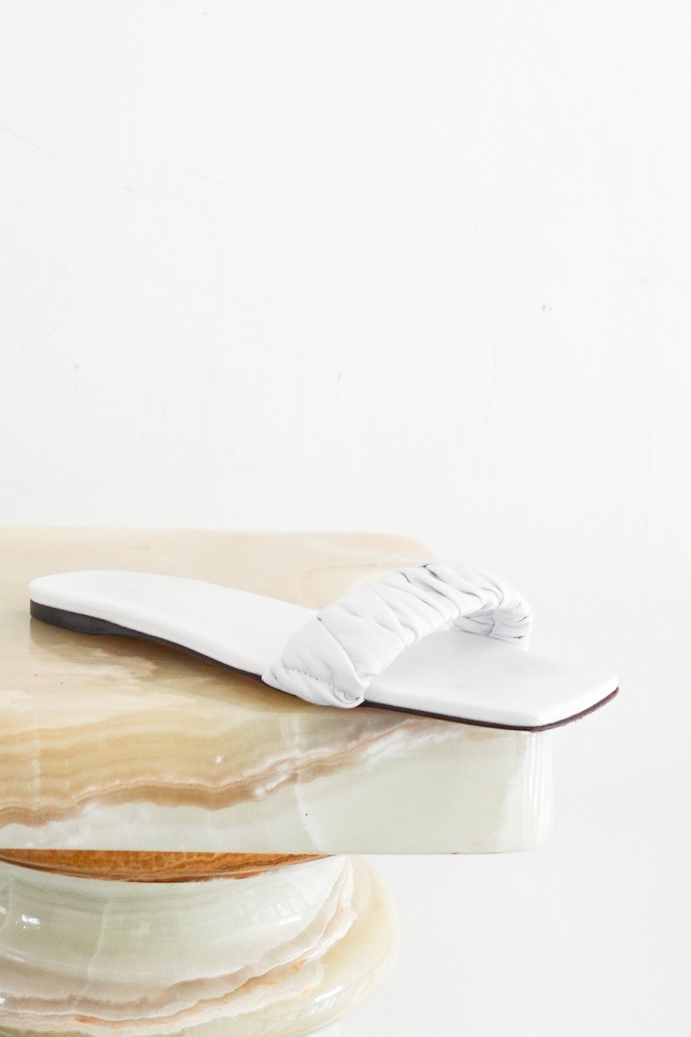 Tibi White Slider Sandals RRP £250 | Preloved and Authentic