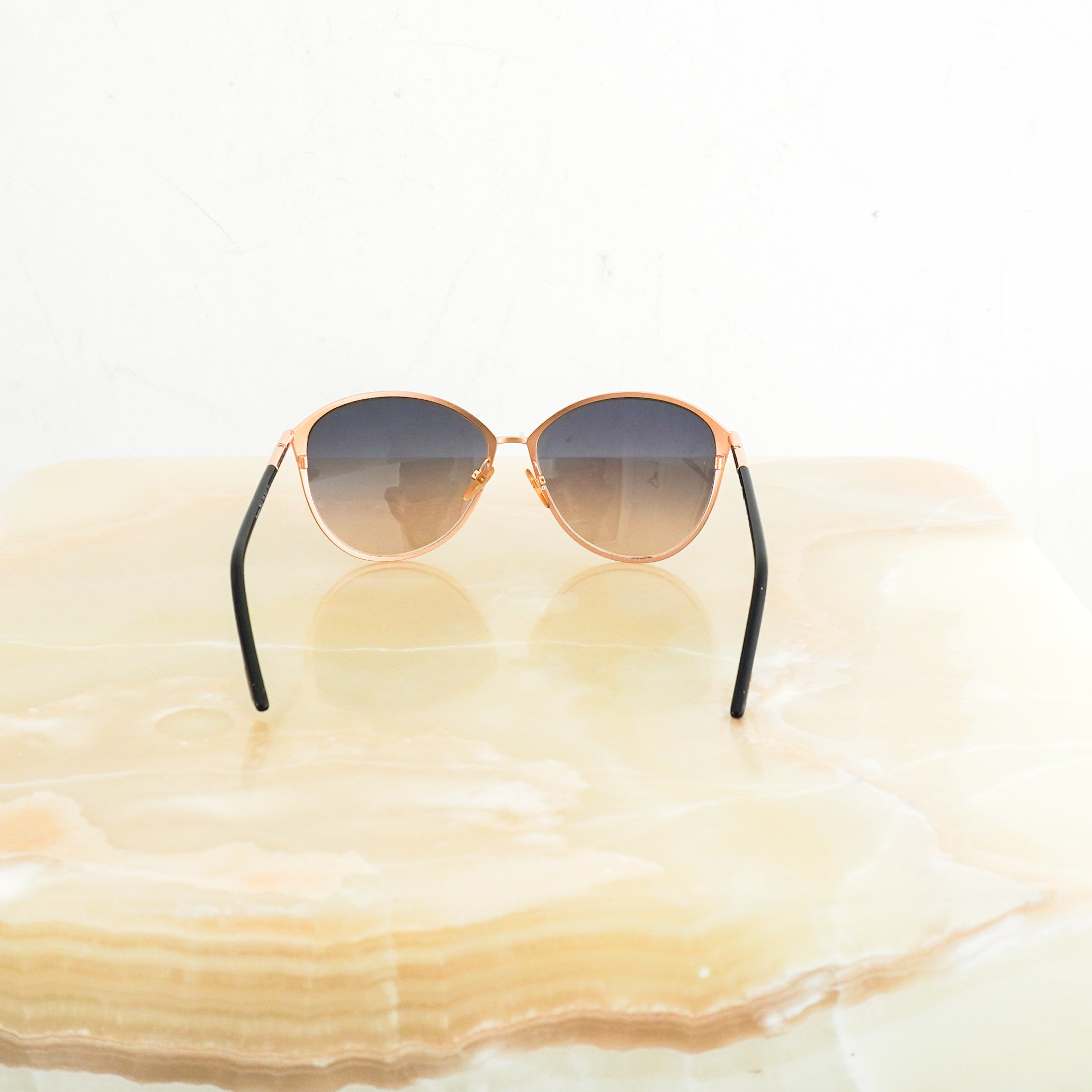 Tom-Ford-Penelope-Cat-Eye-Sunglasses-back-picture-Chelsea-London