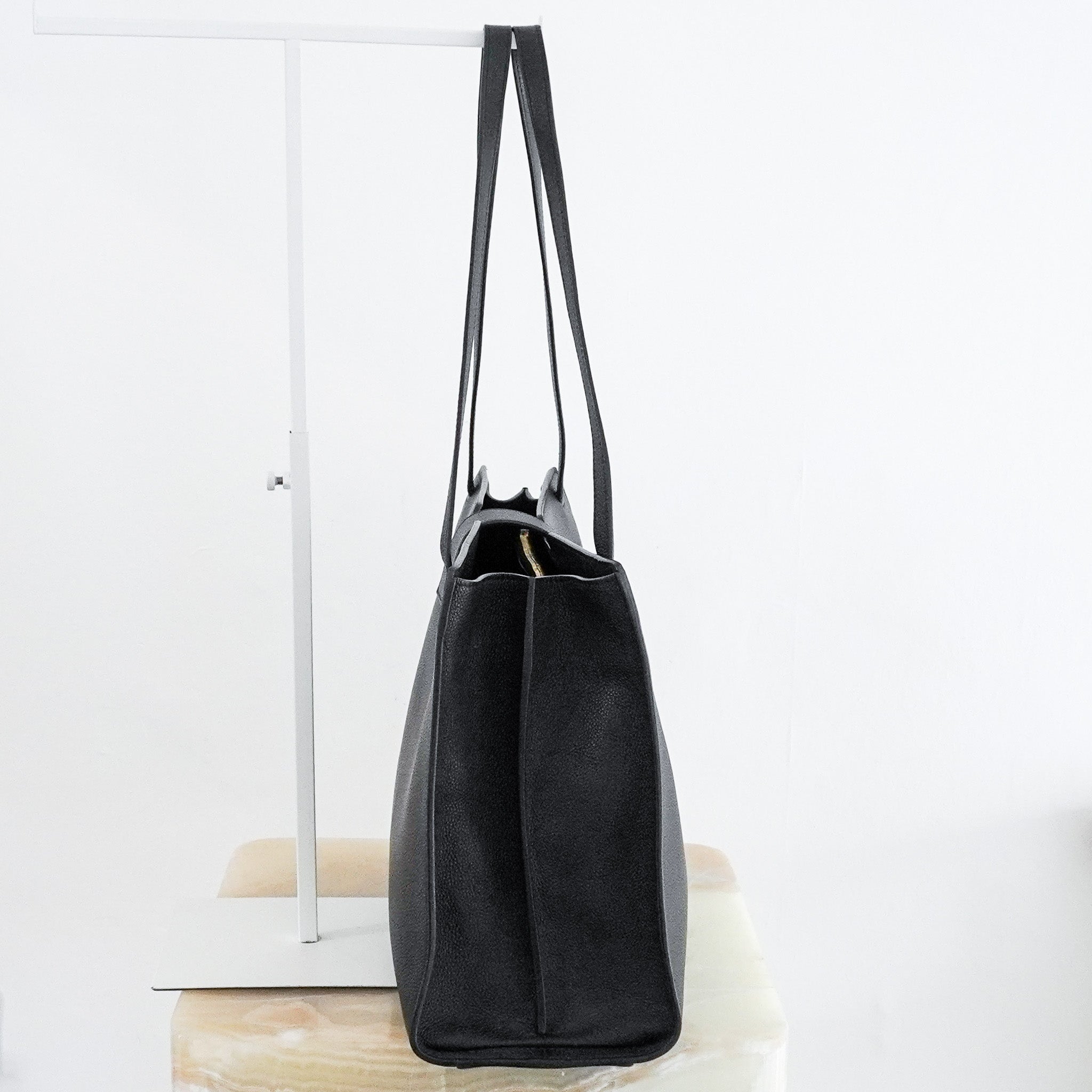 Tom Ford Medium Audrey T - Buckle Tote Bag in Black (RRP £1800) | Authentic Preloved - Reloved Again