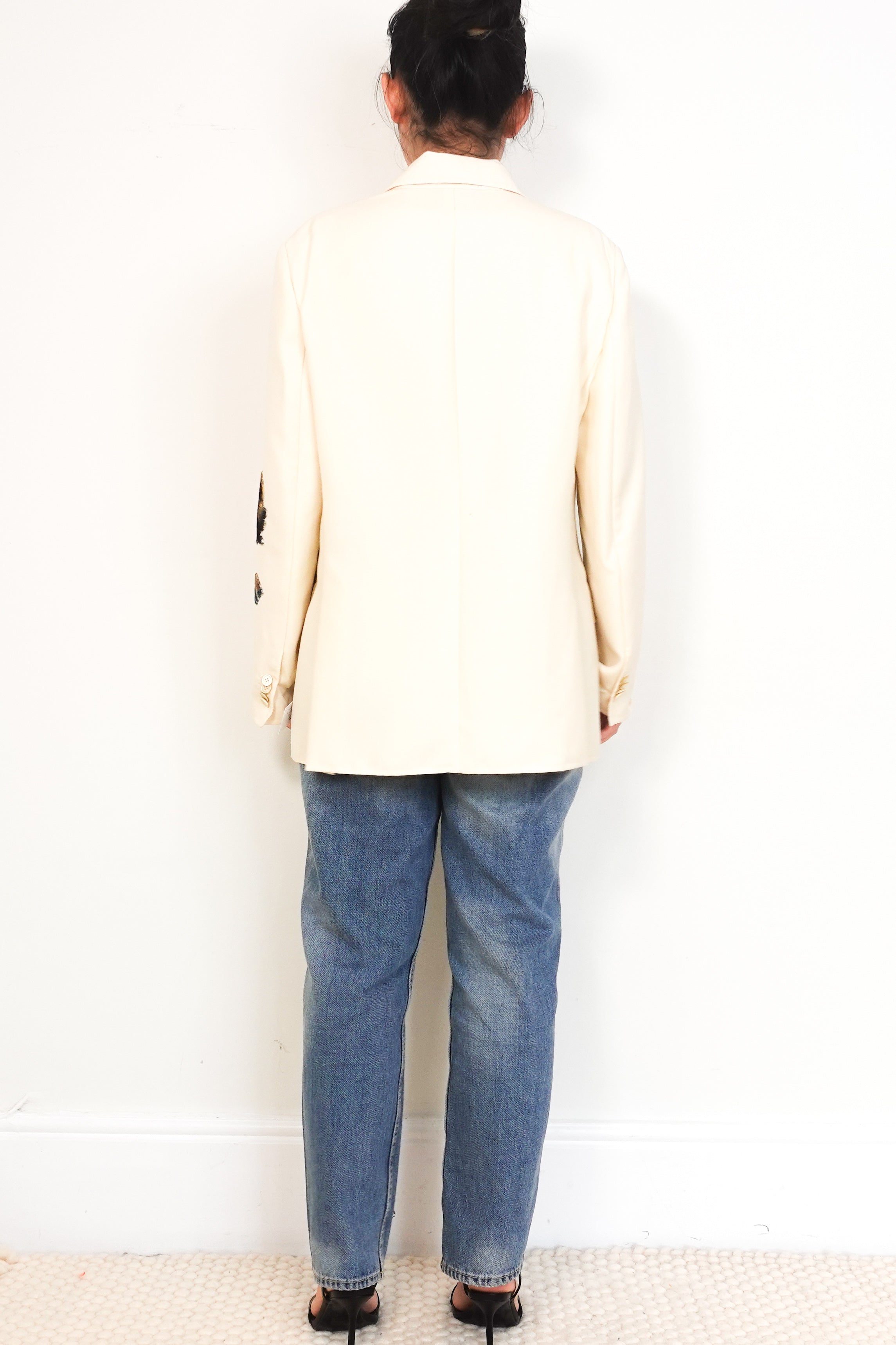 Valentino-Winter-White-Wool-Blazer-with-a-Rose-back-picture-2-Chelsea-London