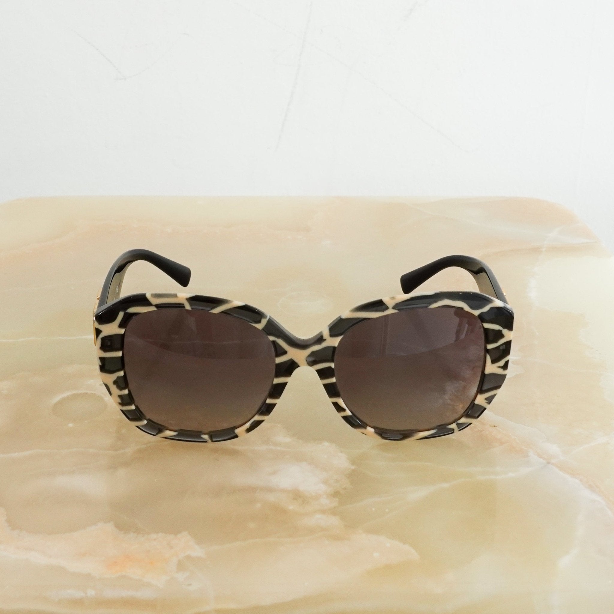 Valentino Black Vlogo Sunglasses RRP £525 | Authentic Preloved - Reloved Again