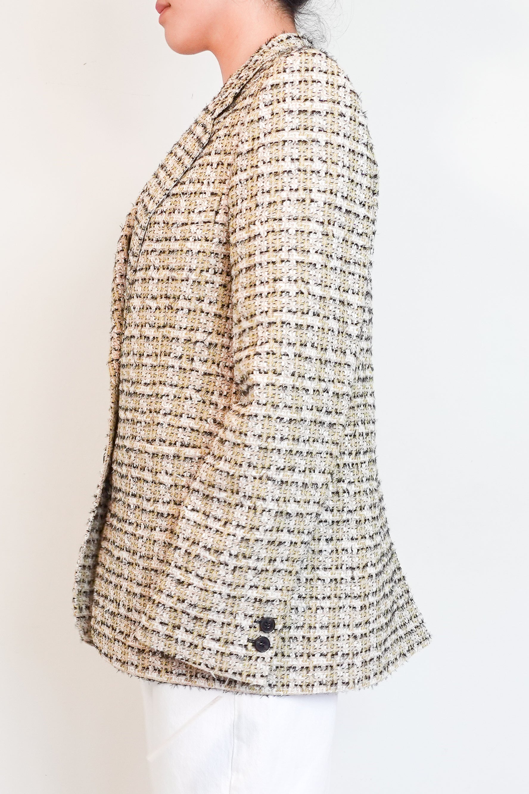 Victoria-Beckham-boucle-long-line-beige-blazer-side-picture