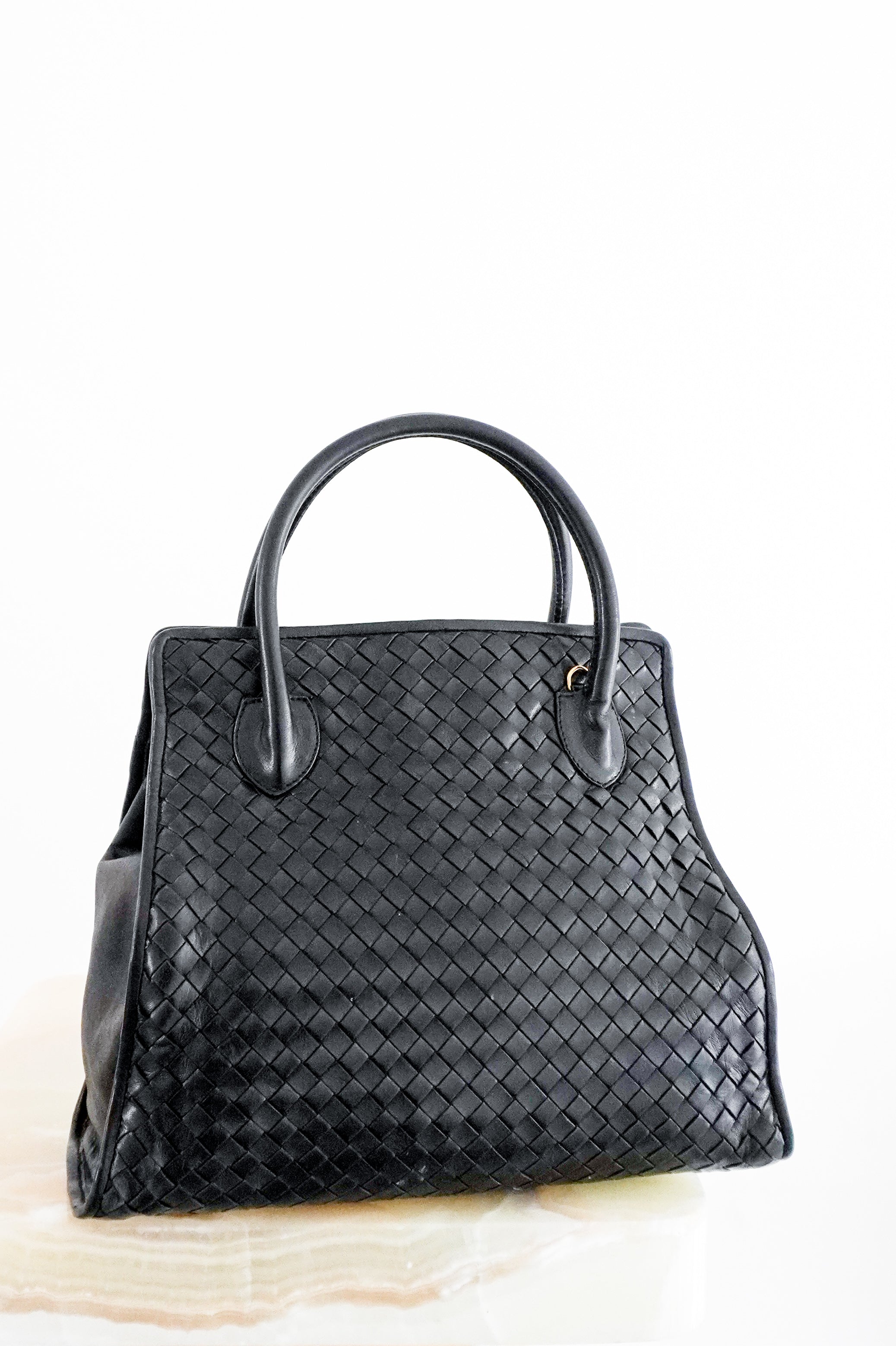Vintage-Bottega-Veneta-Black-Intrecciato-Top-Handle-Bag-front-picture-Chelsea-London