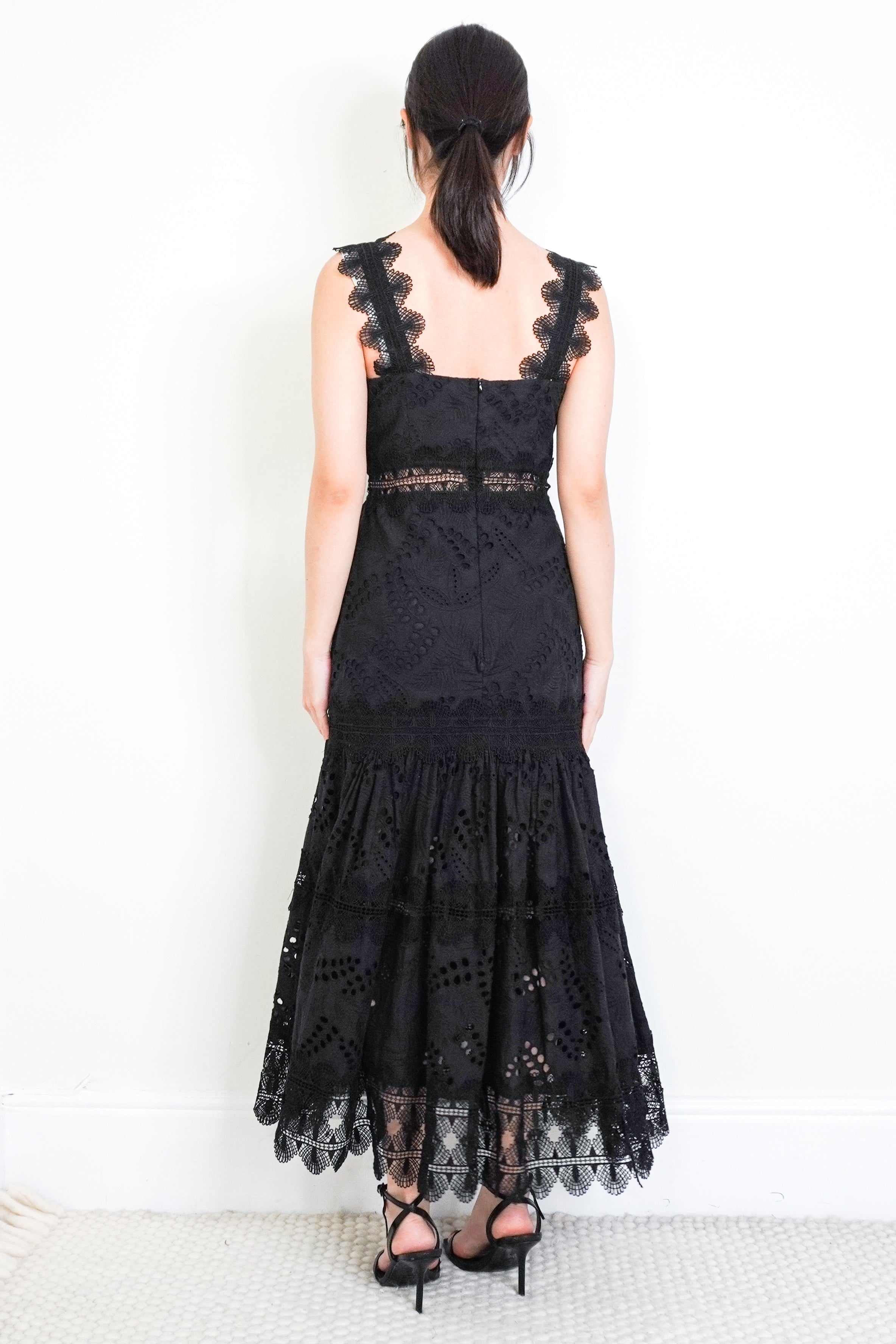 Waimari-Ibiza-Tiered-Lacetrimmed-Midi-Dress-back-picture-Chelsea-London