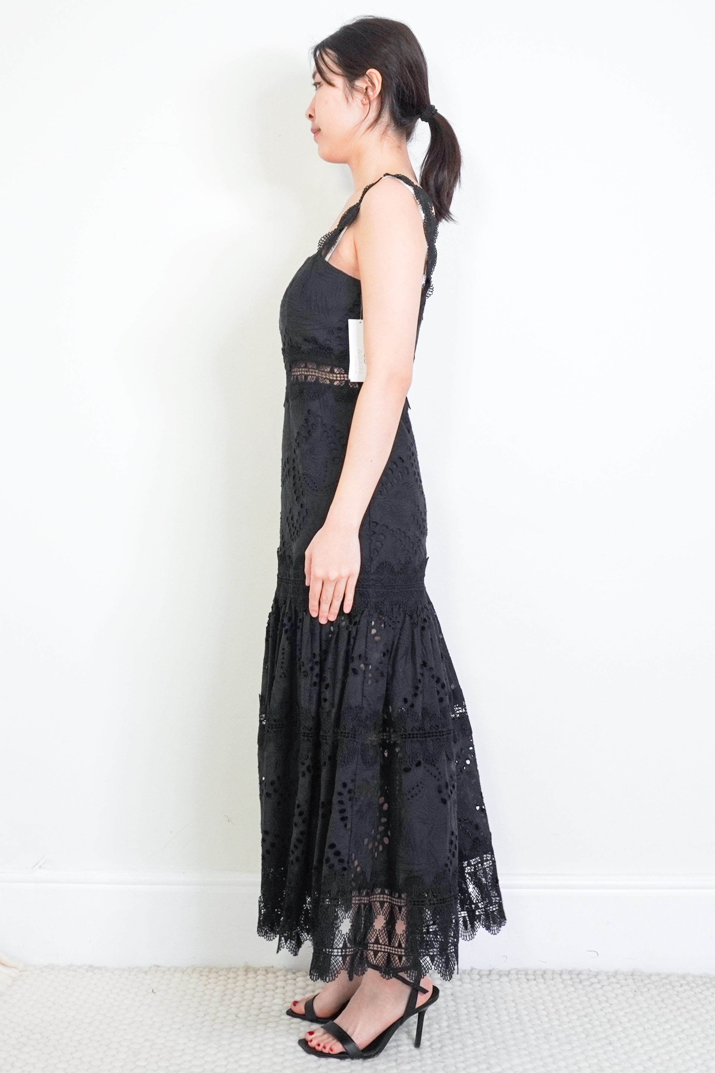 Waimari-Ibiza-Tiered-Lacetrimmed-Midi-Dress-side-picture-Chelsea-London