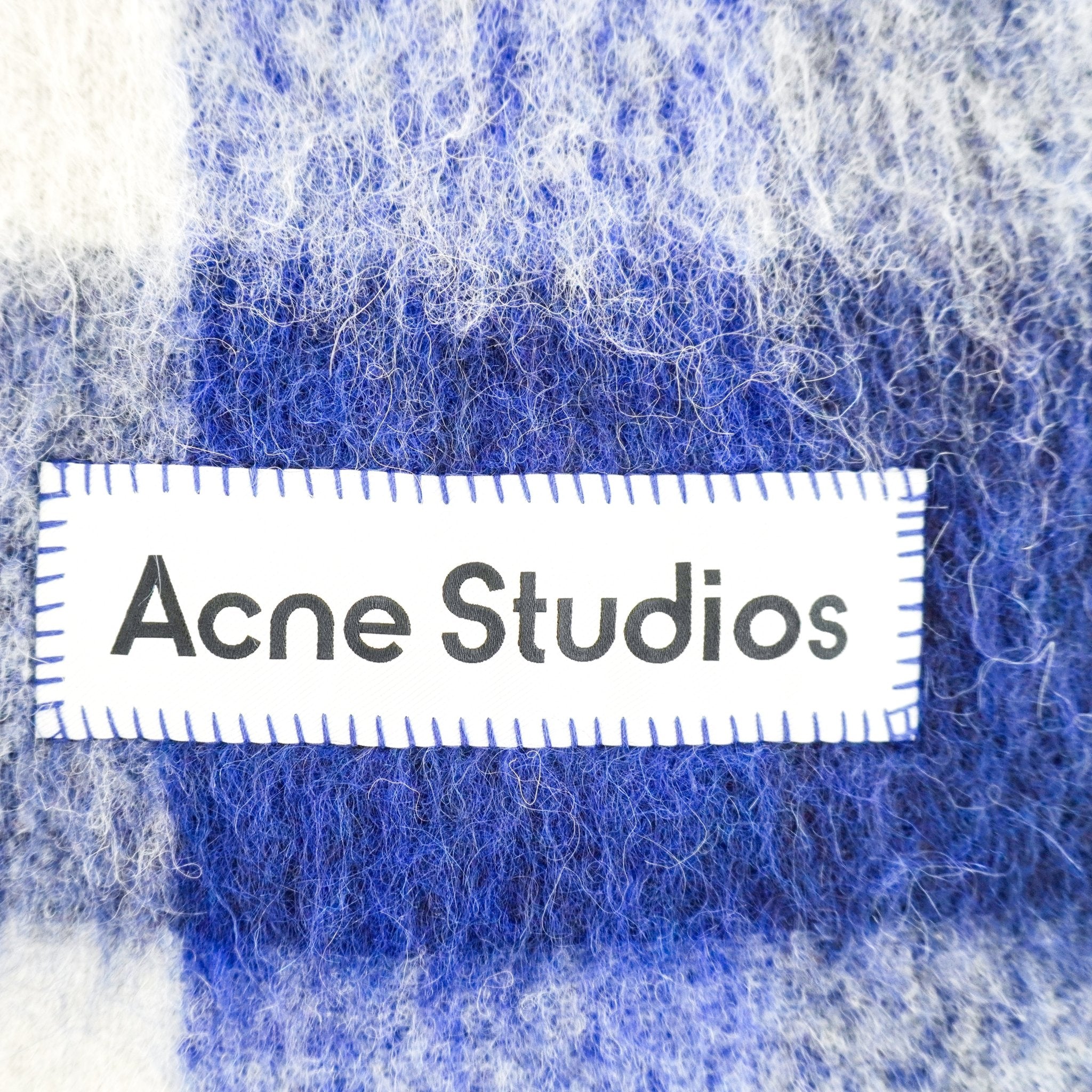 Acne Studios Oversized Scarf in Blue RRP £250 | Authentic Preloved FINAL SALE - Reloved Again