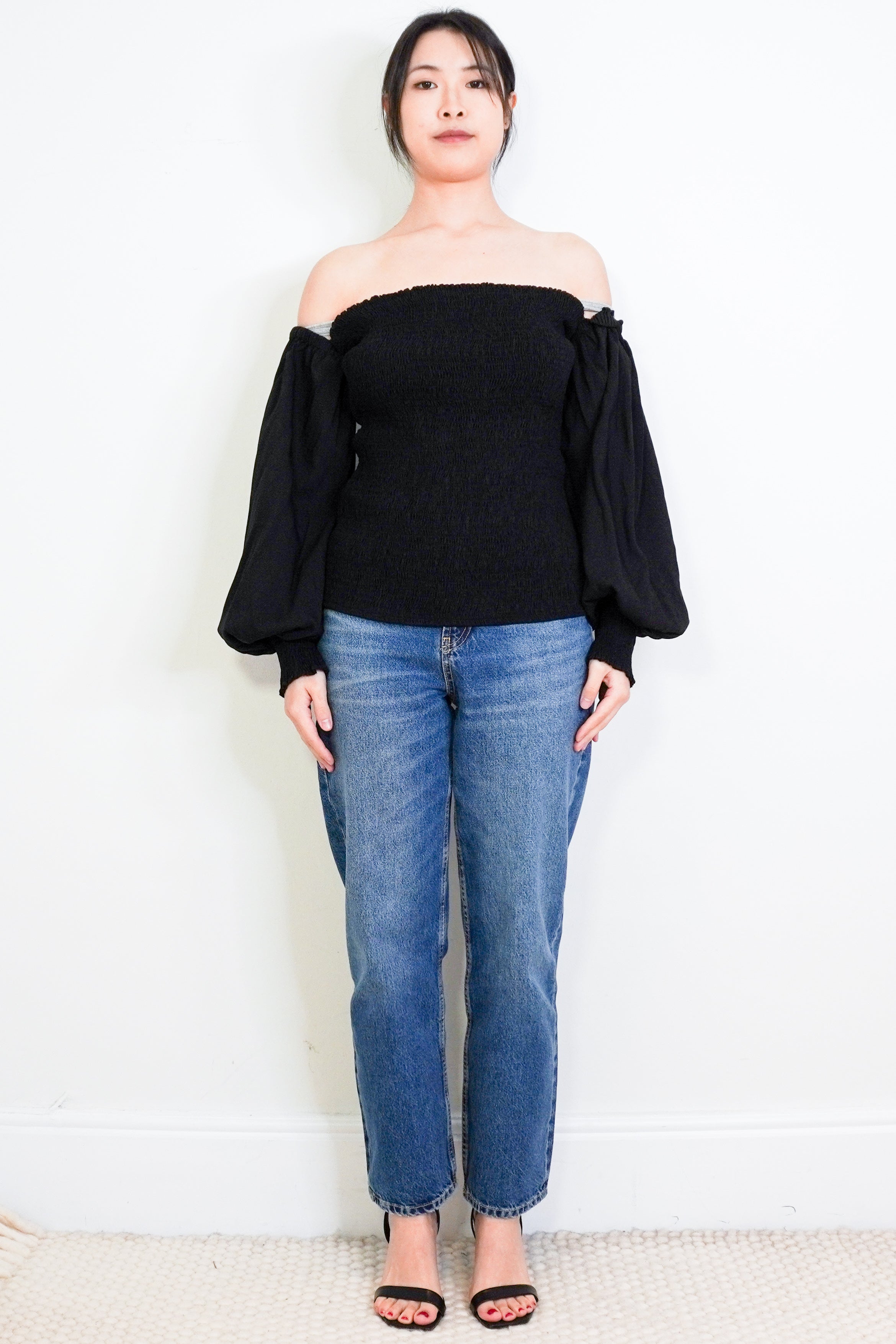 akris-punto-black-top-authentic-preloved-front-picture-Chelsea-london