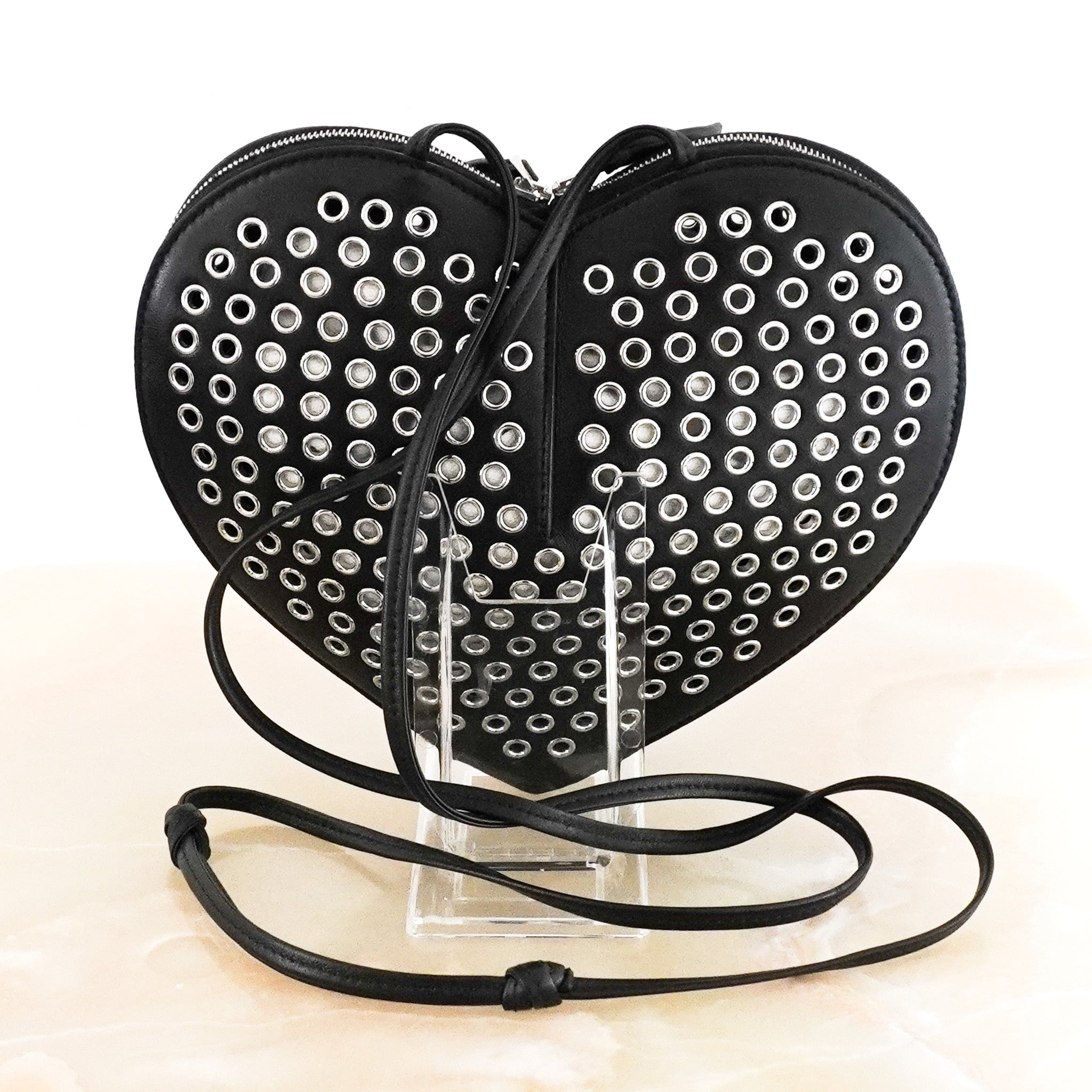 ALAÏA Le Coeur Crossbody Bag in Noir RRP £1000 | Authentic Preloved - Reloved Again