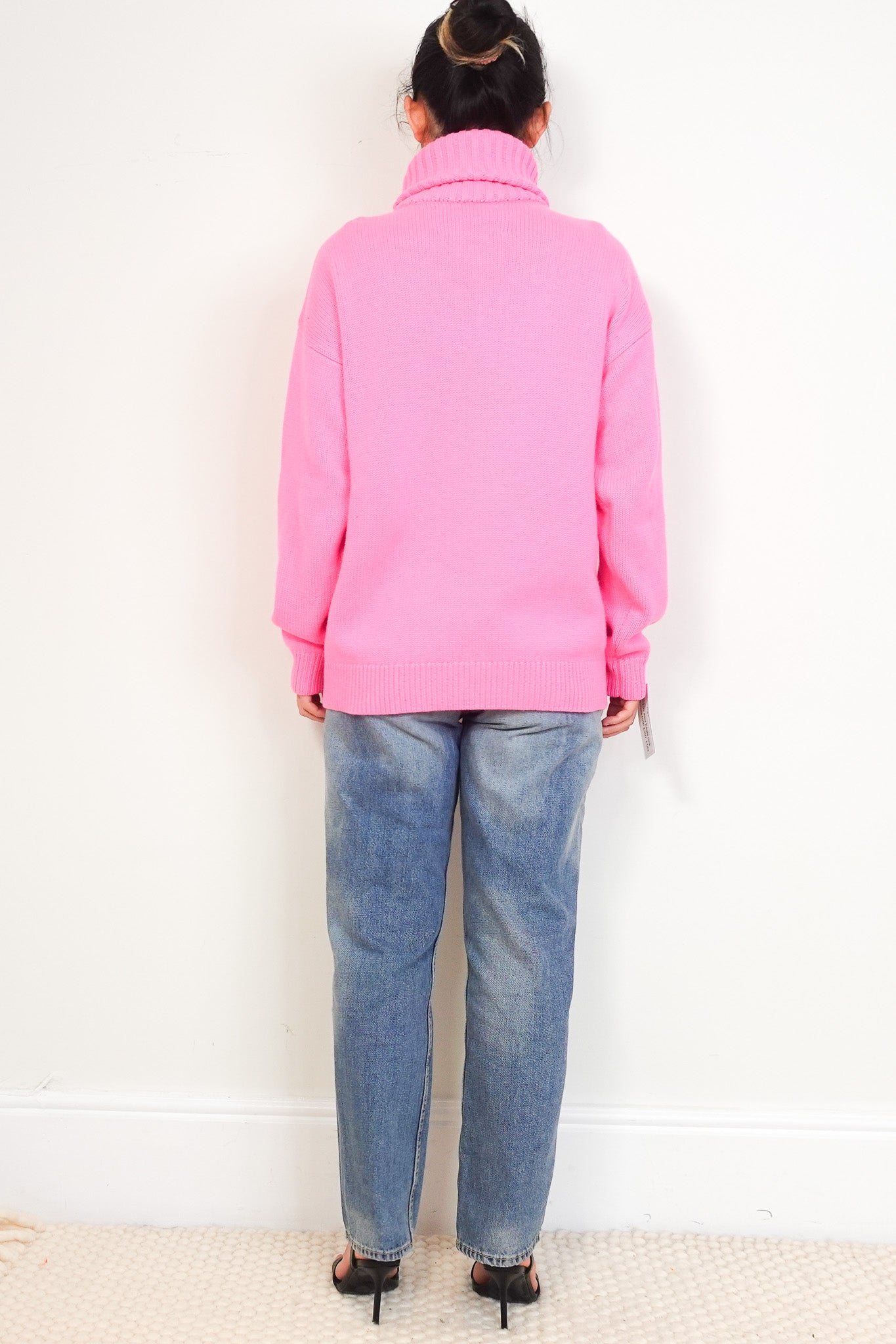 Alex Eagle Pink Cashmere RRP £350 | Authentic Preloved - Reloved Again