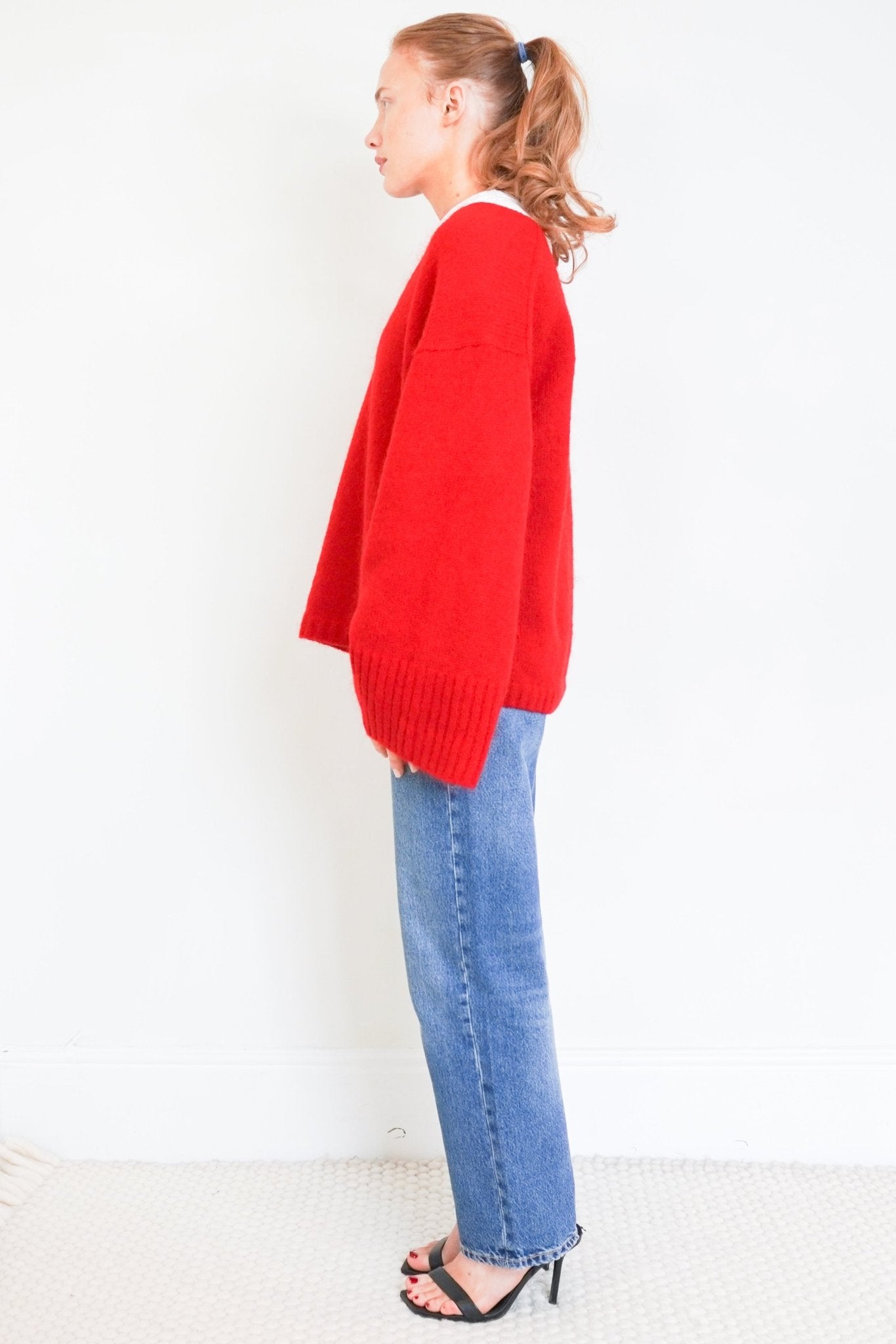 by-malene-birger-red-v-neck-jumper-authentic-preloved-side-picture-Chelsea-london