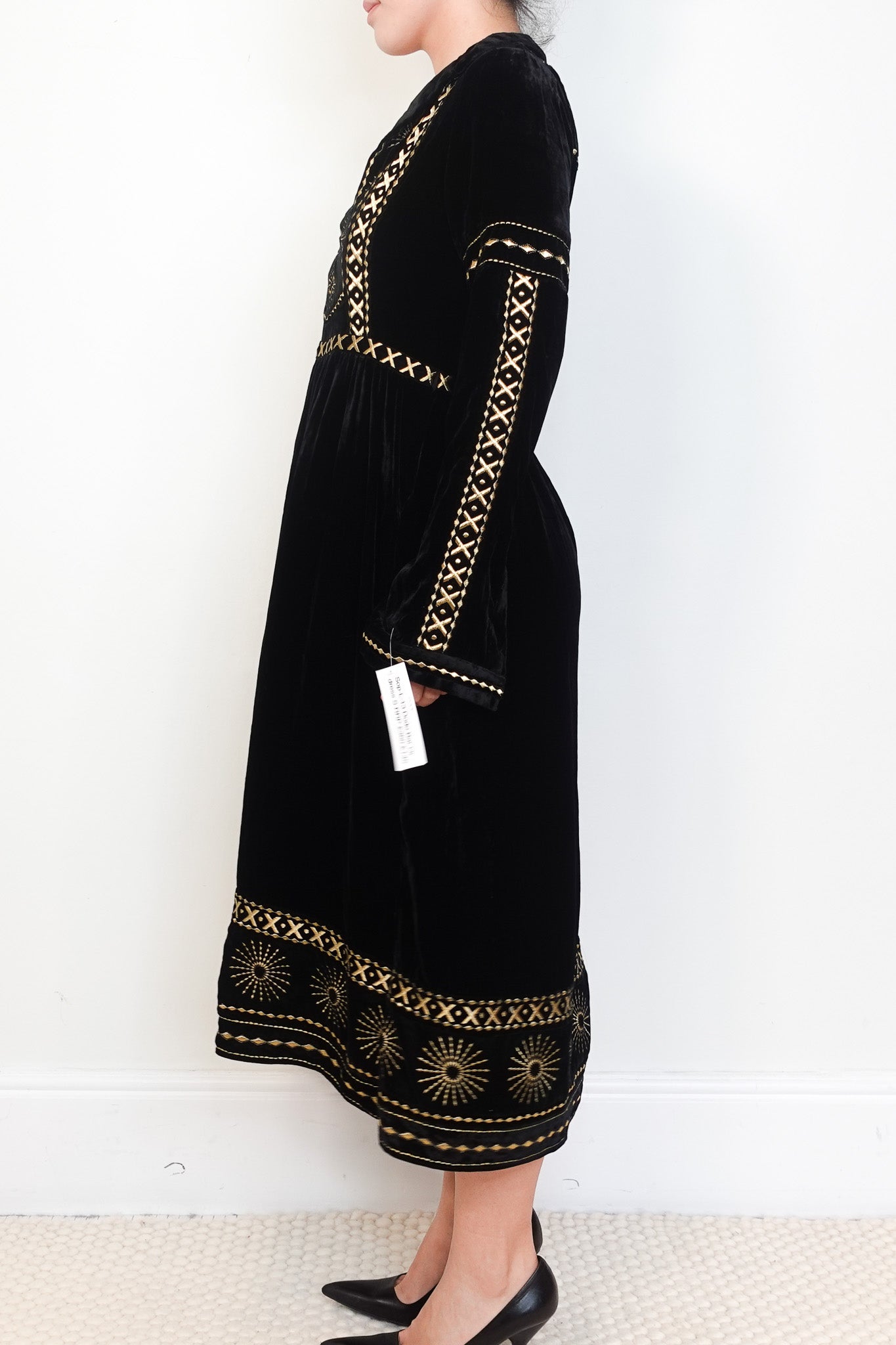 Dodo Bar Or Sara Embroidered Velvet Dress RRP £360 | Authentic Preloved - Reloved Again