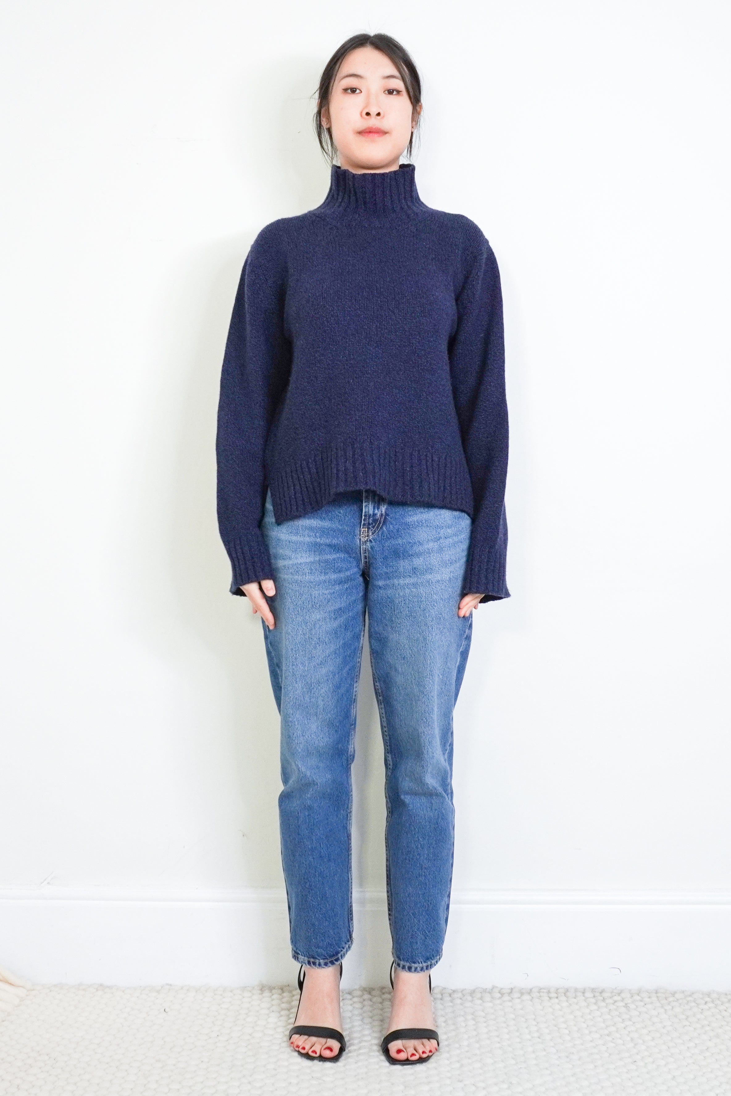 forbes-funnel-neck-navy-jumper-authentic-preloved-front-picture-chelsea-london