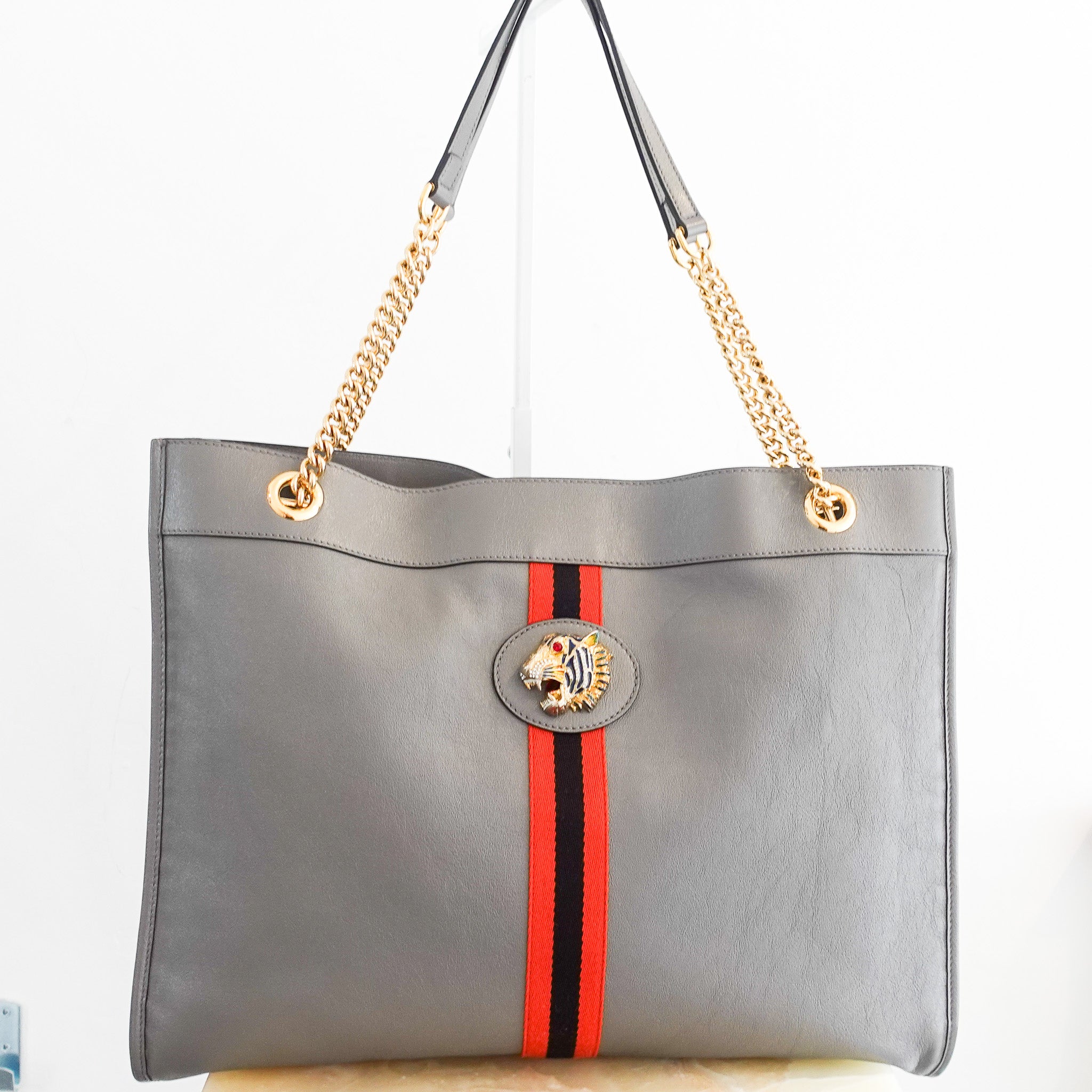 gucci-raja-grey-tote-bag-with-tiger-head-front-picture-chelsea-london
