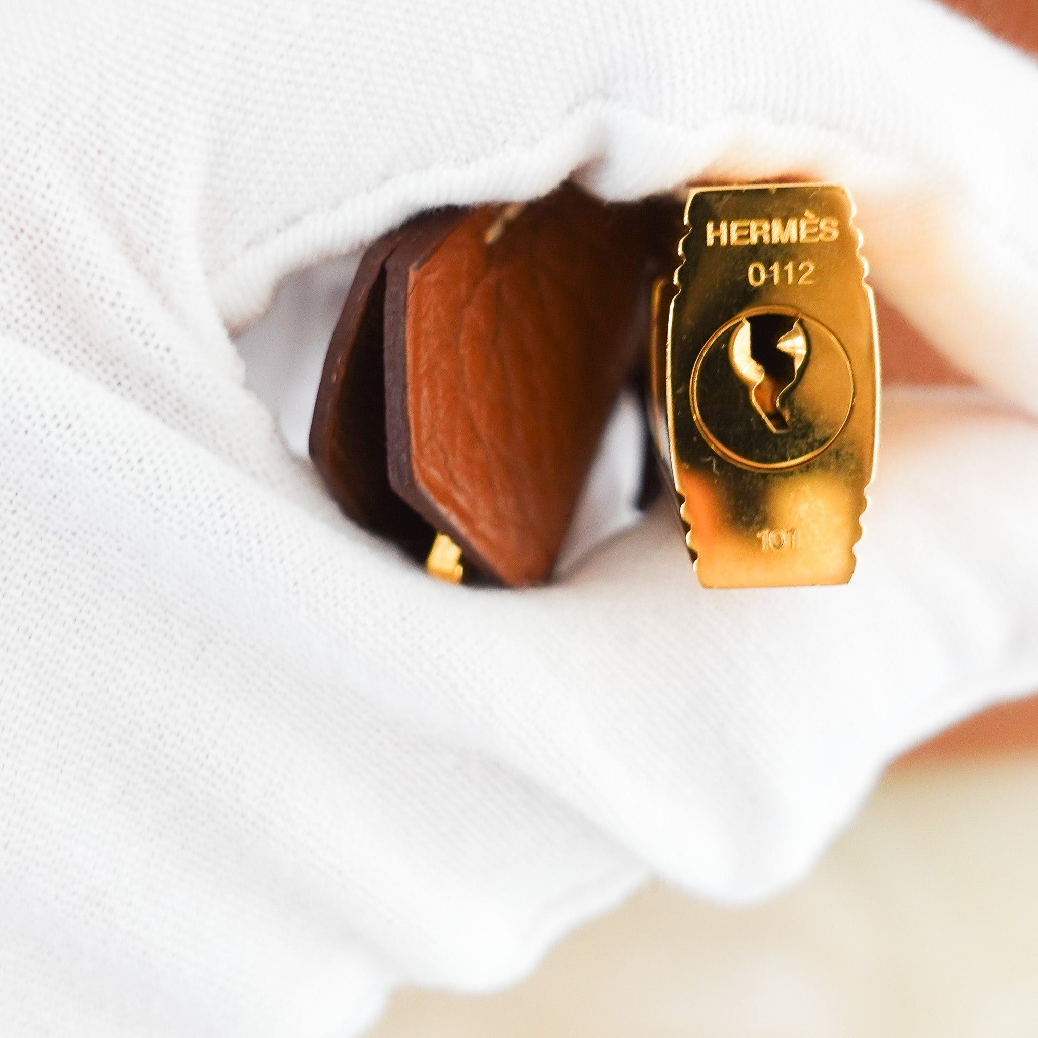 Hermès Birkin 35 Taurillon Clemence Gold | Reloved Again