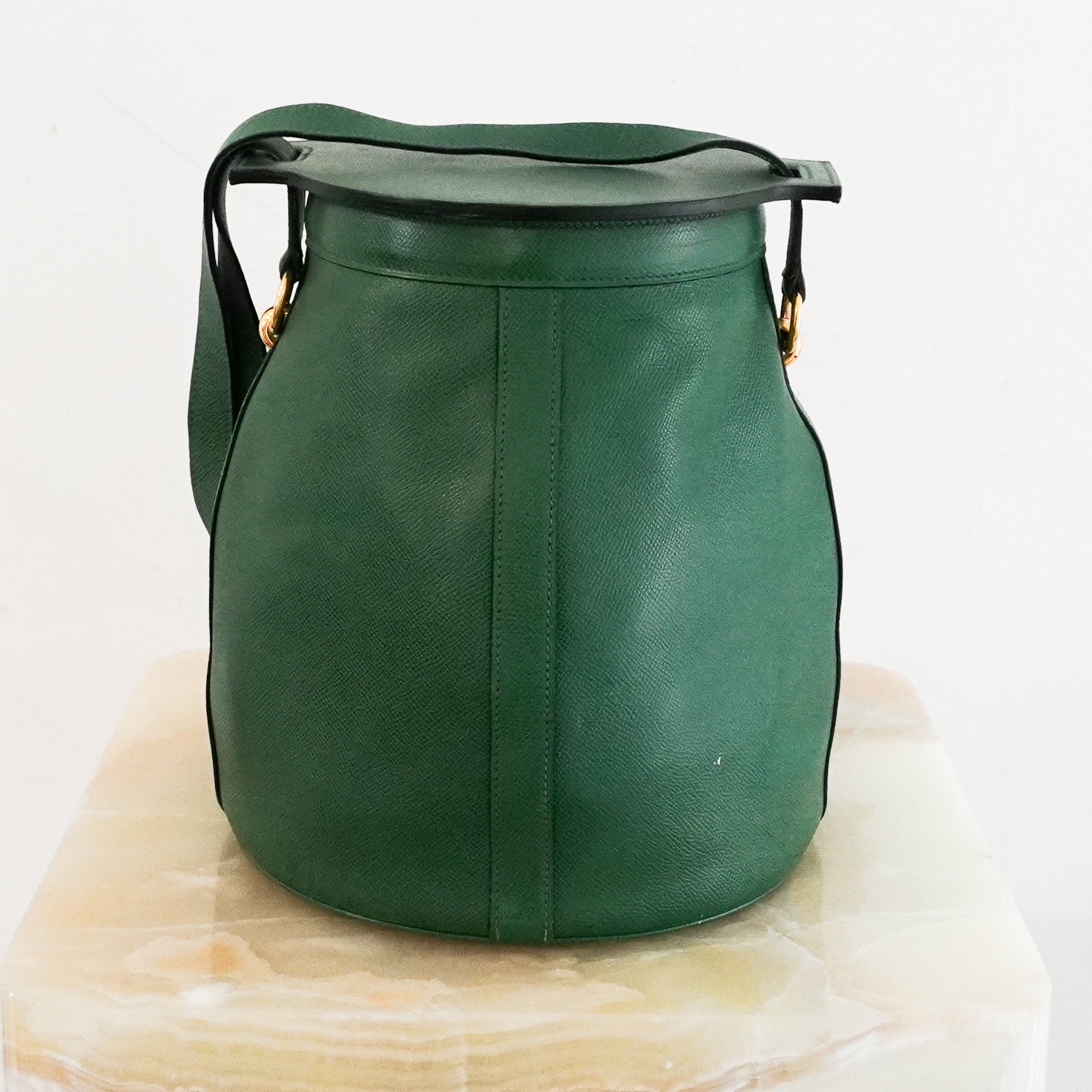 Hermès Vintage Farming Bag in Bambou Colour | Authentic Preloved - Reloved Again