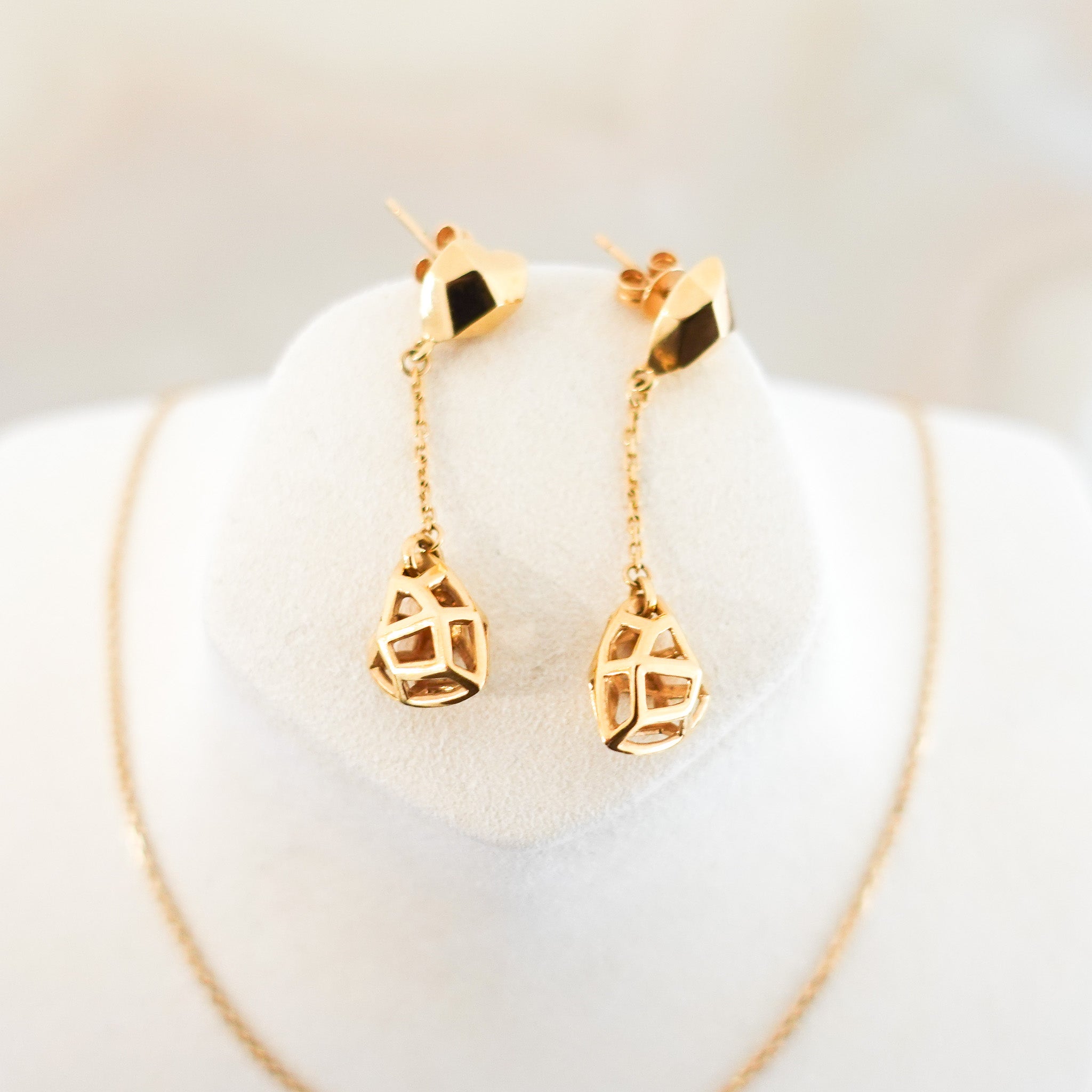 Links Gold Necklace and Earrings Set RRP £700 | Authentic Preloved FINAL SALE - Reloved Again