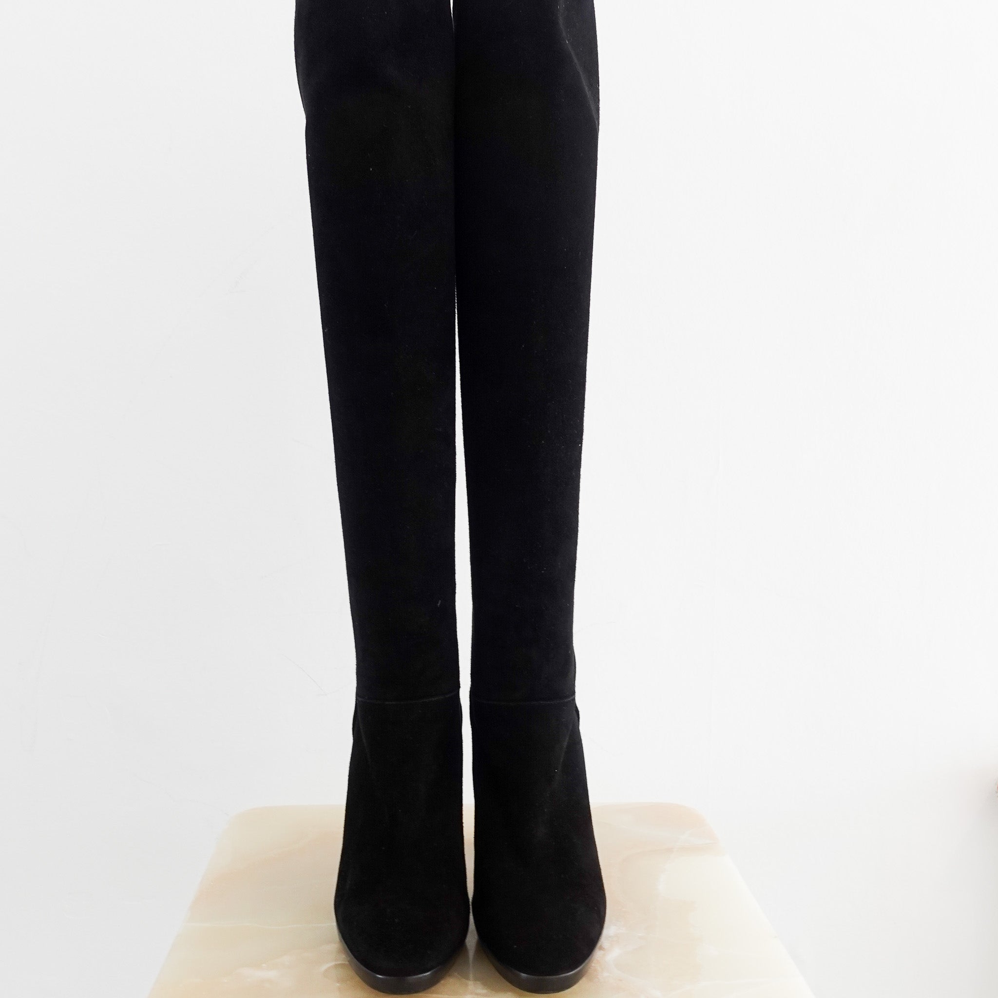 Loro Piana Knee high heeled Suede boots in black RRP £1600 | Authentic Preloved - Reloved Again