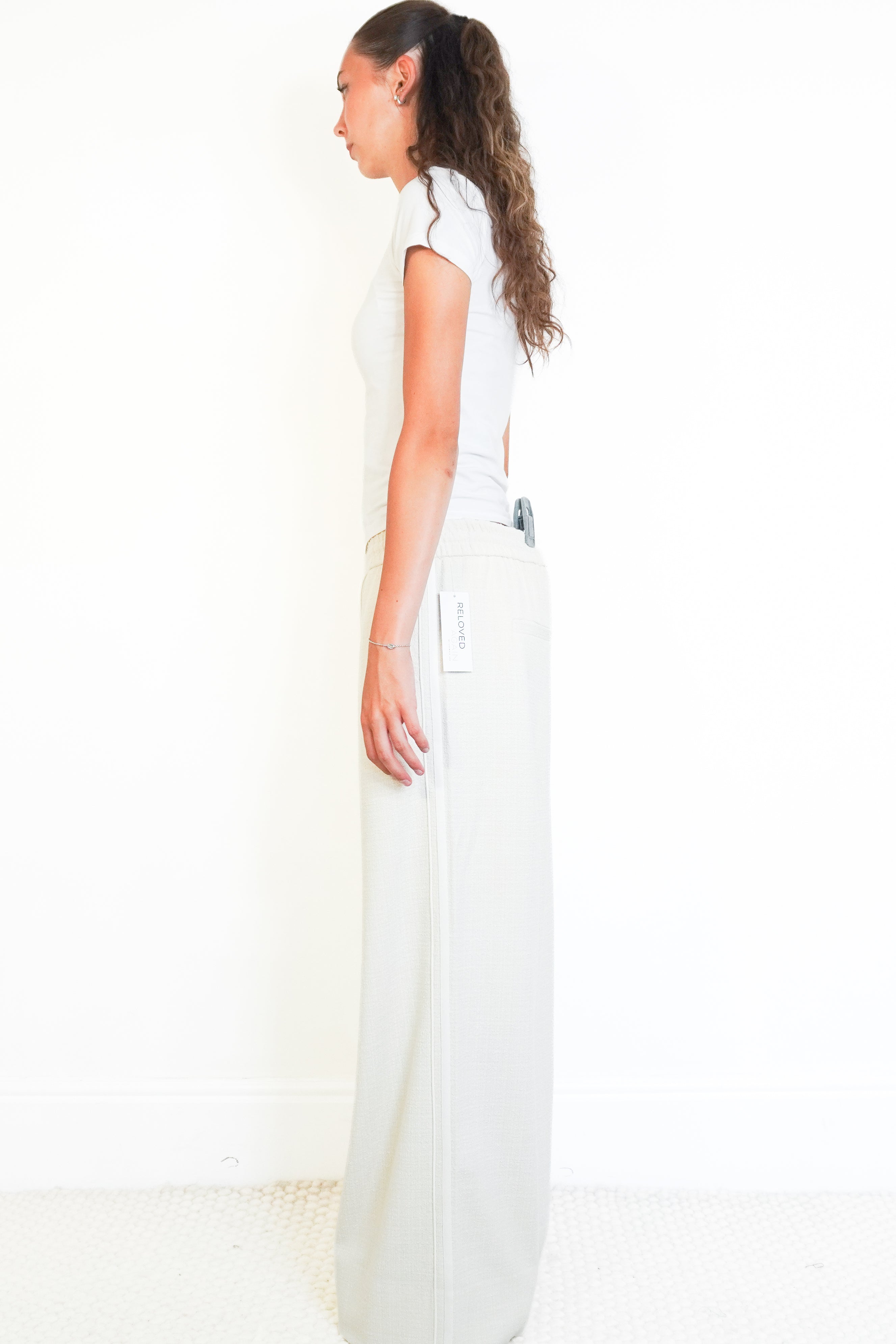 Side picture of the ME+EM wide leg trousers