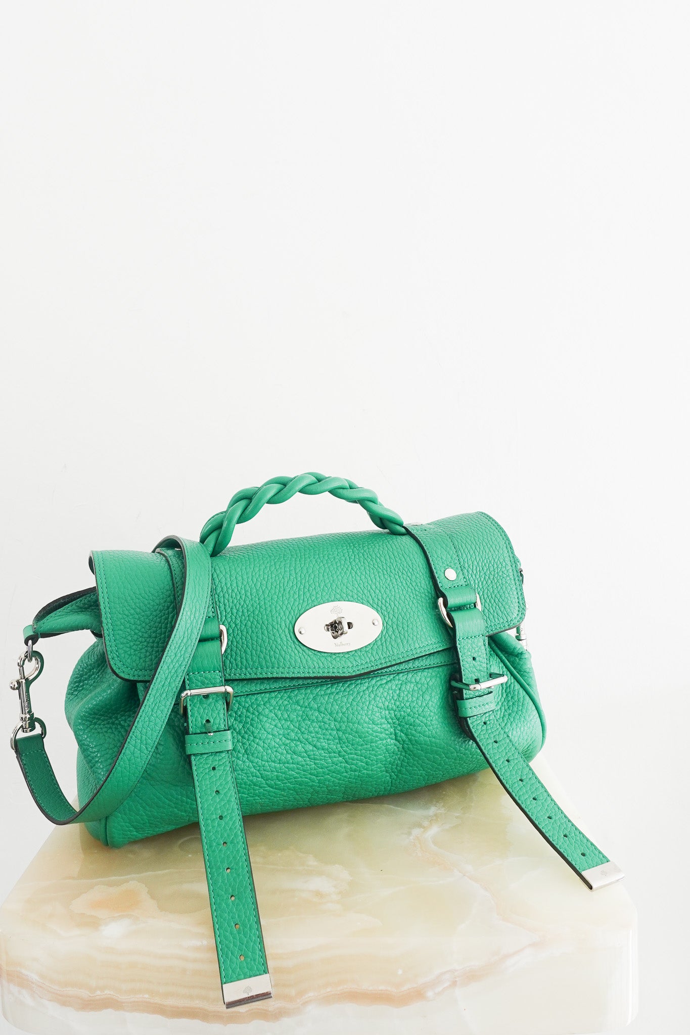 mulberry-alexa-bag-in-green-cover-picture-chelsea-london
