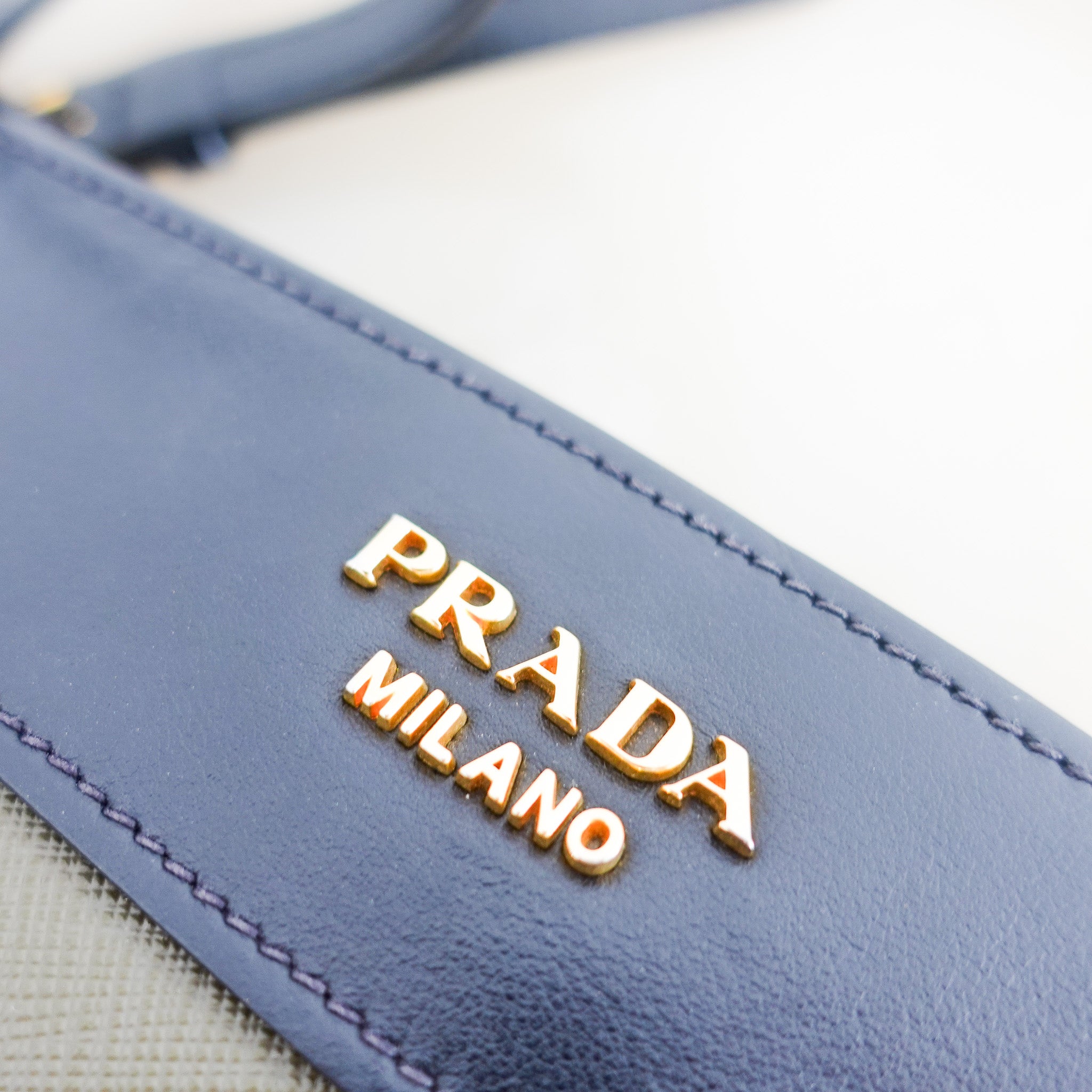 Prada Black & Green Esplanade Crossbody RRP £1K | Authentic Preloved - Reloved Again