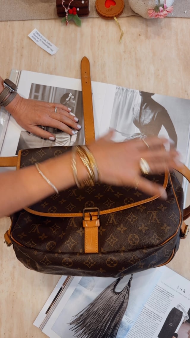 Louis Vuitton Saumur 35 Monogram Canvas Messenger Bag | Authentic Prel
