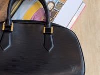 Louis Vuitton Black Epi Jasmine Bag RRP £1050 | Authentic Preloved